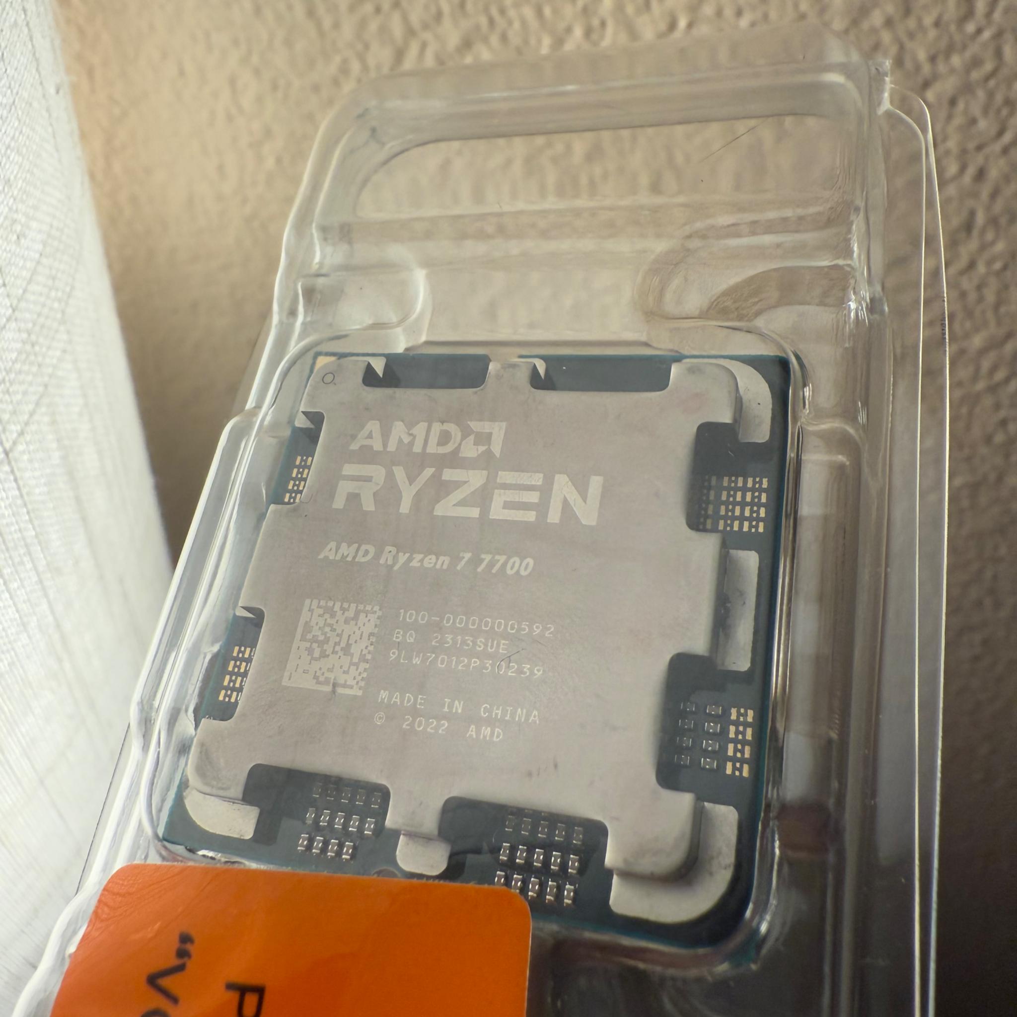AMD Ryzen 7 7700