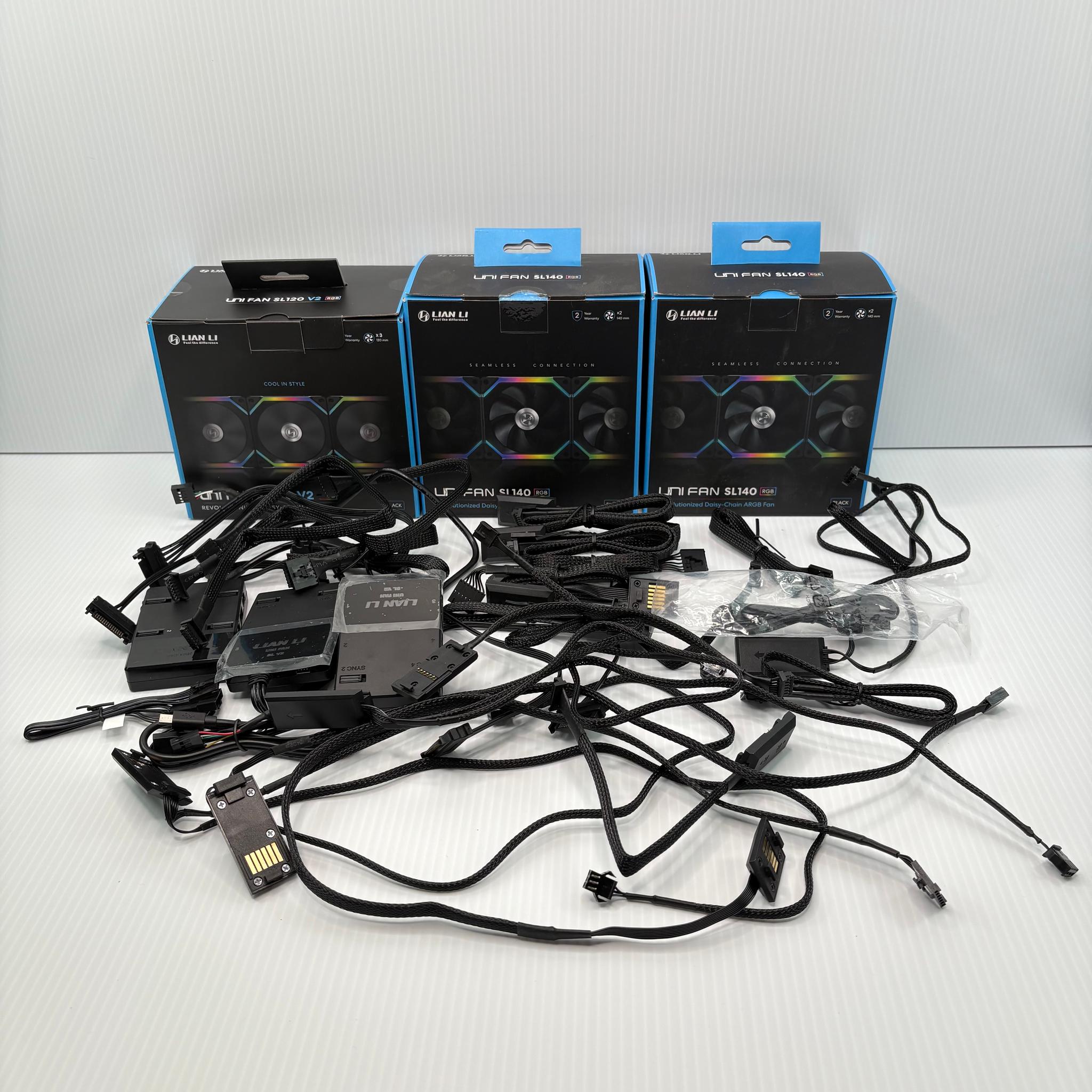 Lian Li UNI FAN Bundle – (4) SL140 + (1) SL120 V2 + Tons of Accessories