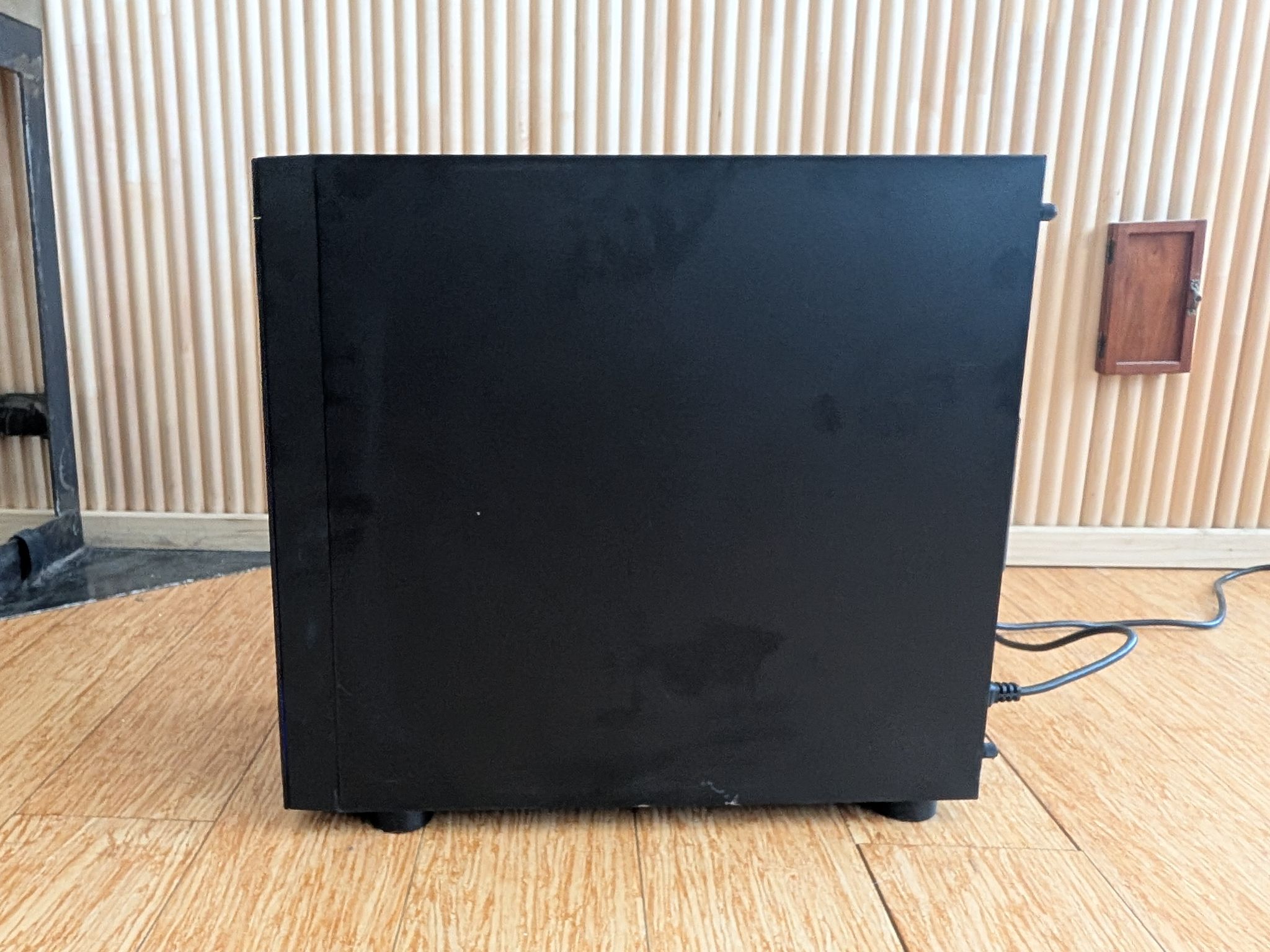 Custom Gaming PC | GTX 1080 | Ryzen 5 Pro 2400G | 16GB | 256GB |