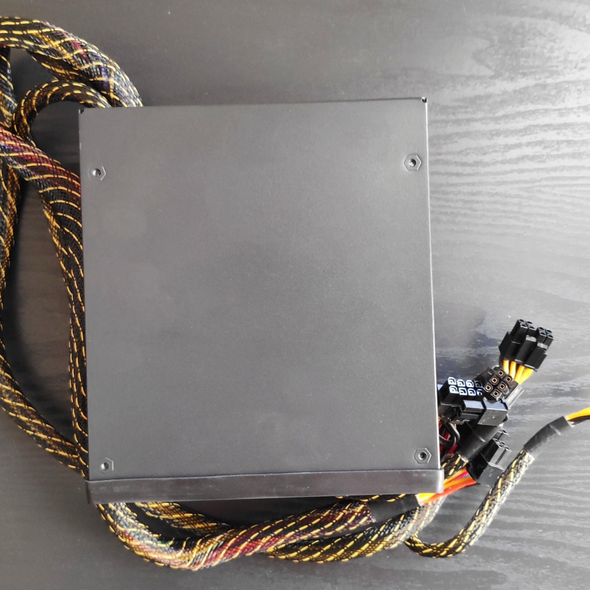 Raidmax Cobra Power 1200W RX-1200AE-B Semi-Modular 80 Plus Gold Power Supply