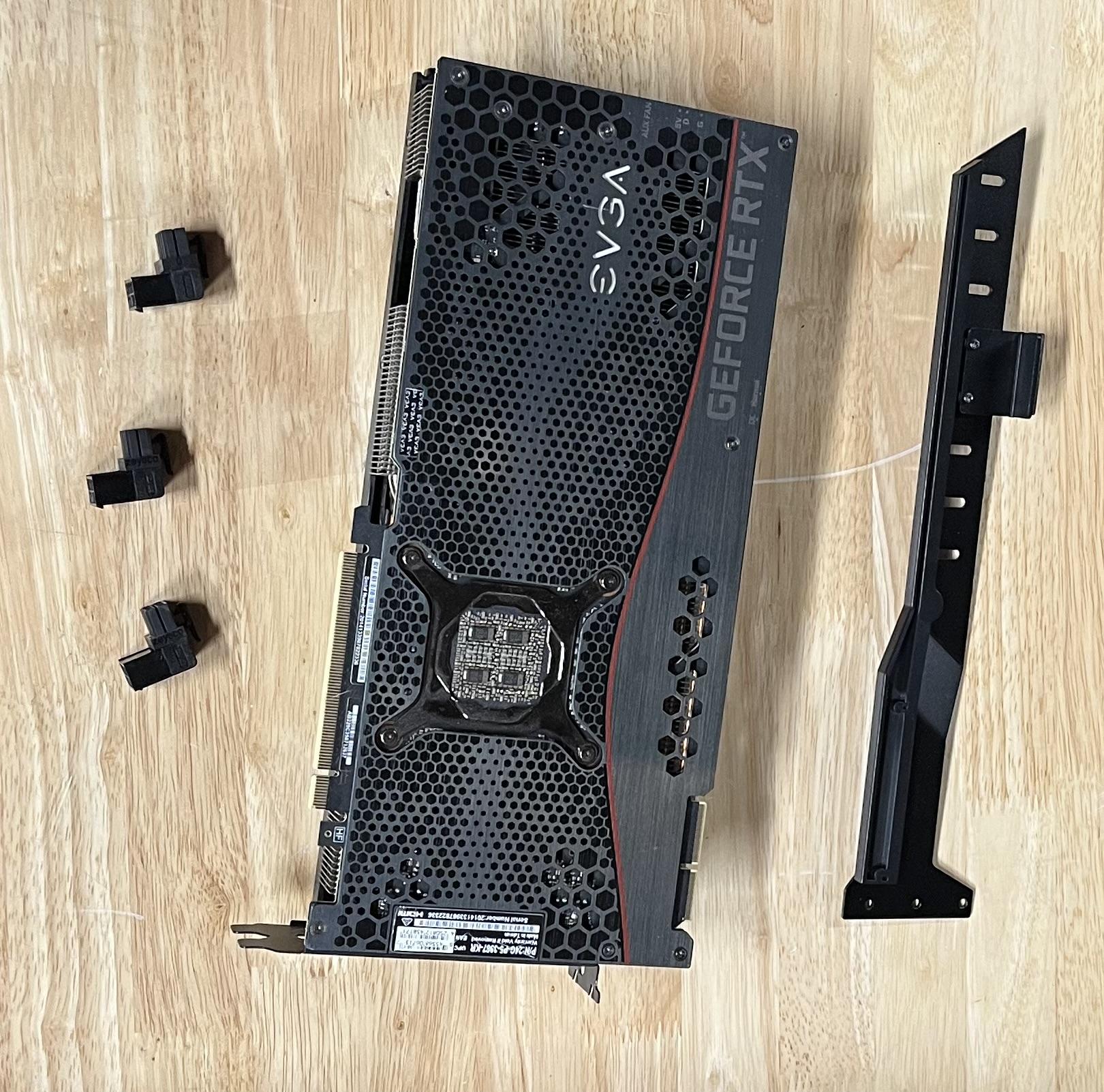 EVGA 3090 FTW with anti-sag bracket and right-angled PCIe power adaptors