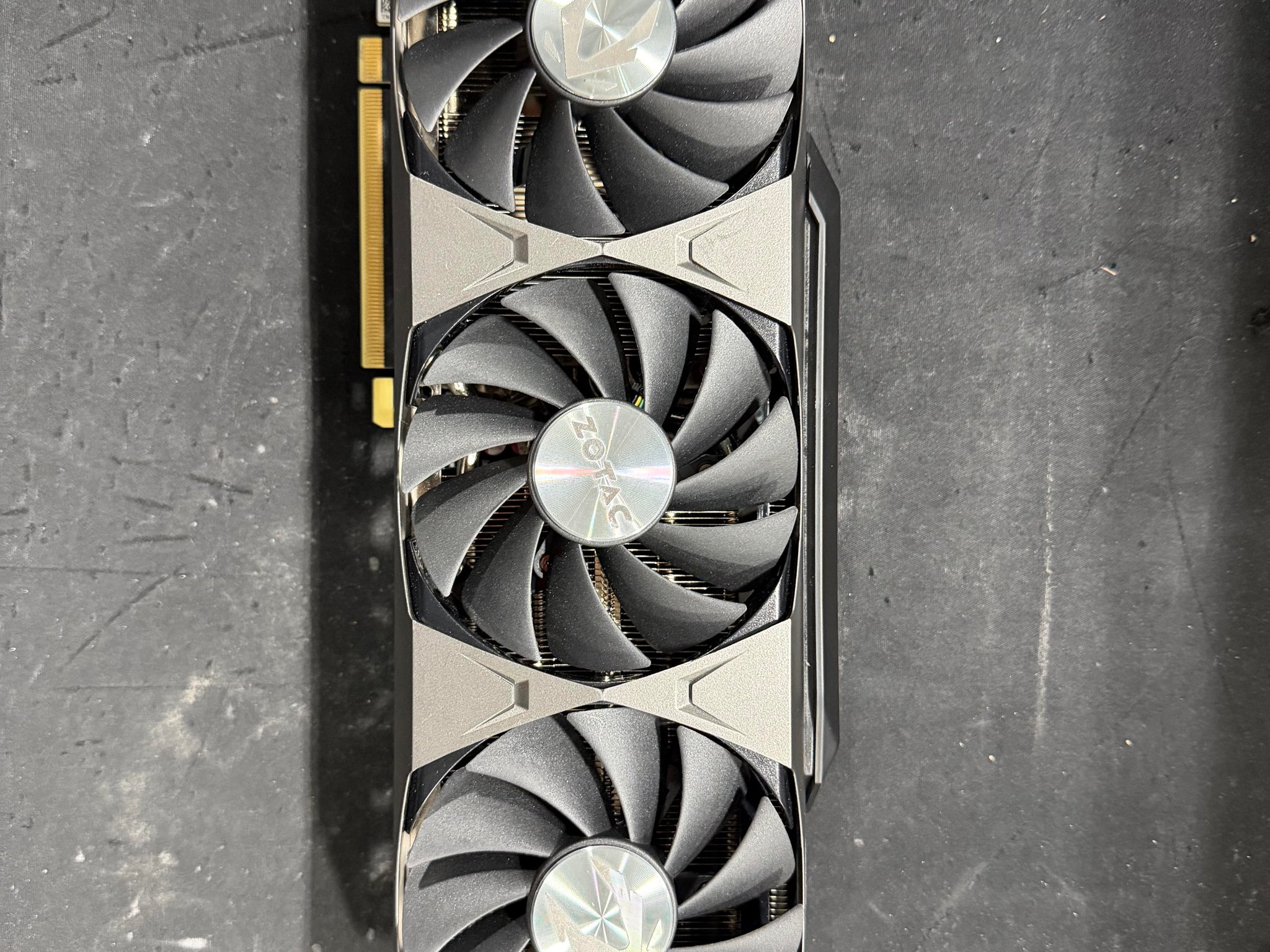 Zotac GAMING Trinity GeForce RTX 3070 Ti w/ Cosmetic Damage