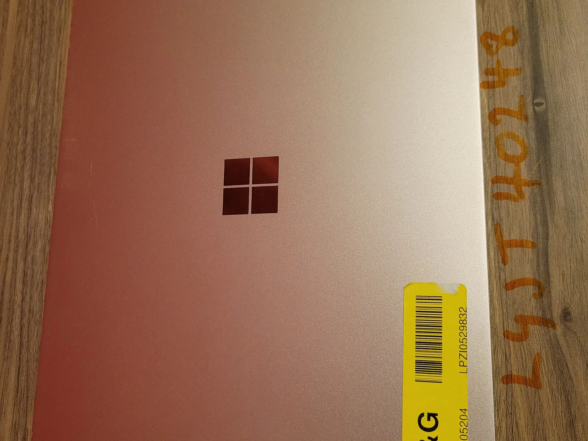 Microsoft Surface Laptop Go 2 - intel i5 11th gen. - 256gb ssd - 12.4" touch screen