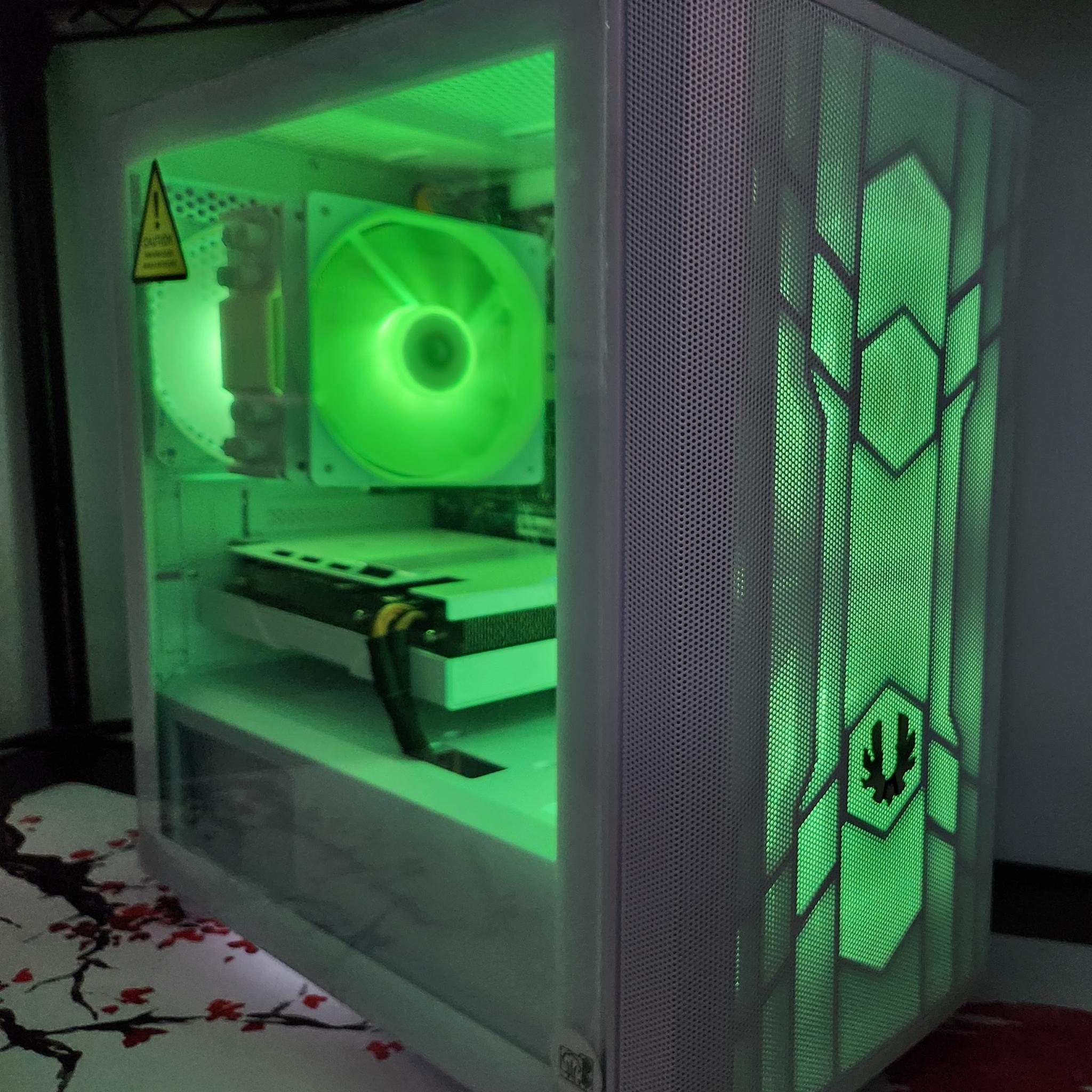 Frost Gaming RIG Ryzen 5 5600x / 32GB DDR4 / 1TB SSD / RX 3070