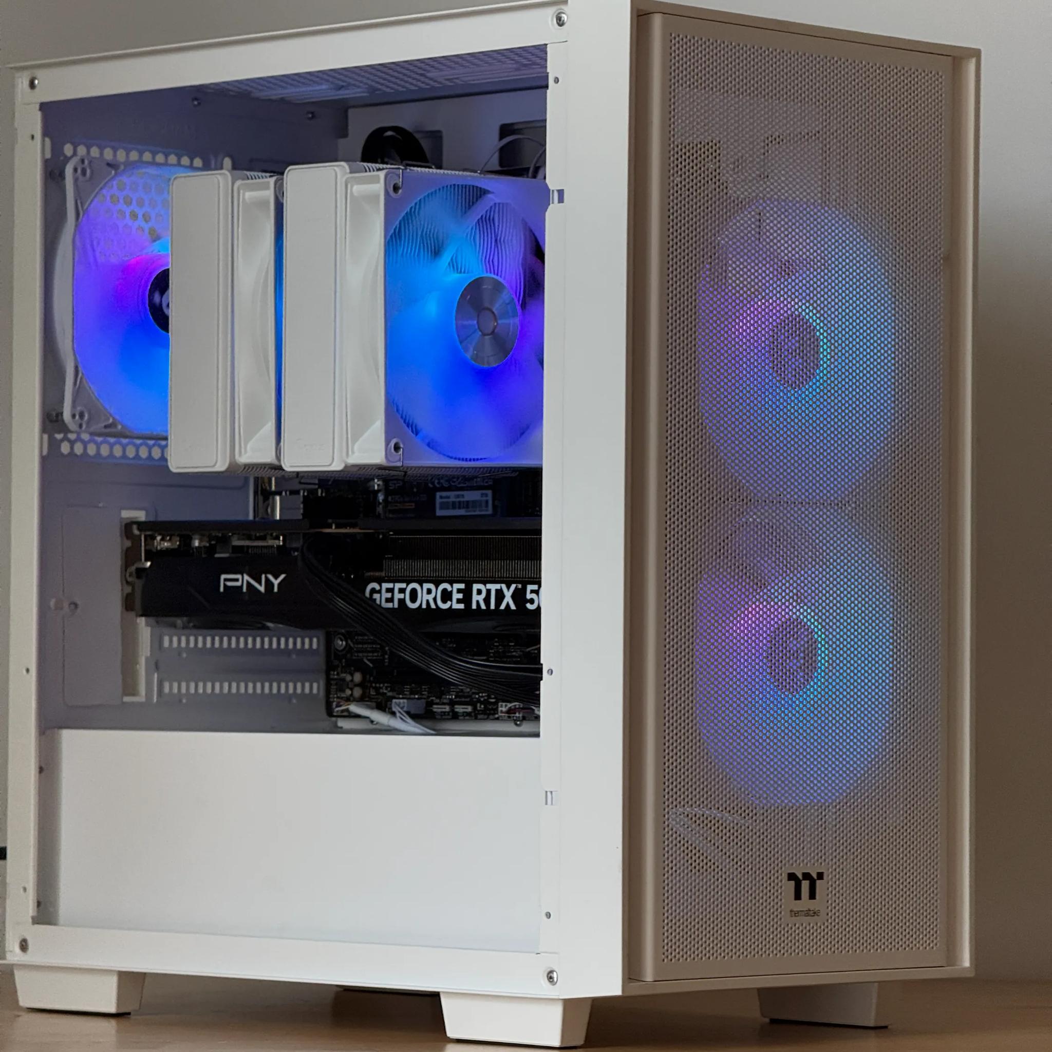Ryzen 5 7600X3D RTX 5070 Gaming PC