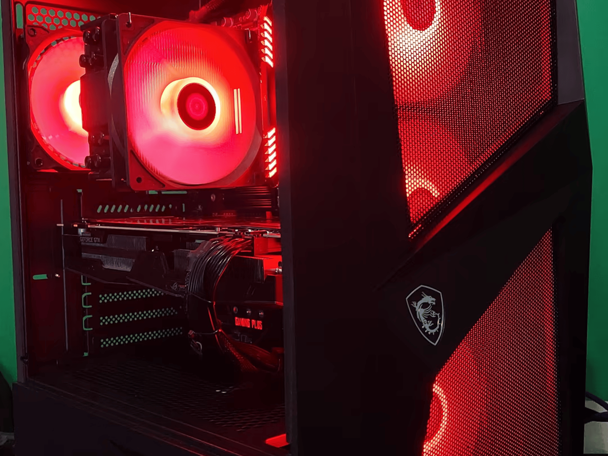 "Venomstriker" Custom Gaming PC - i7-9700k, GTX 1080ti, 16gb RAM, 1tb SSD