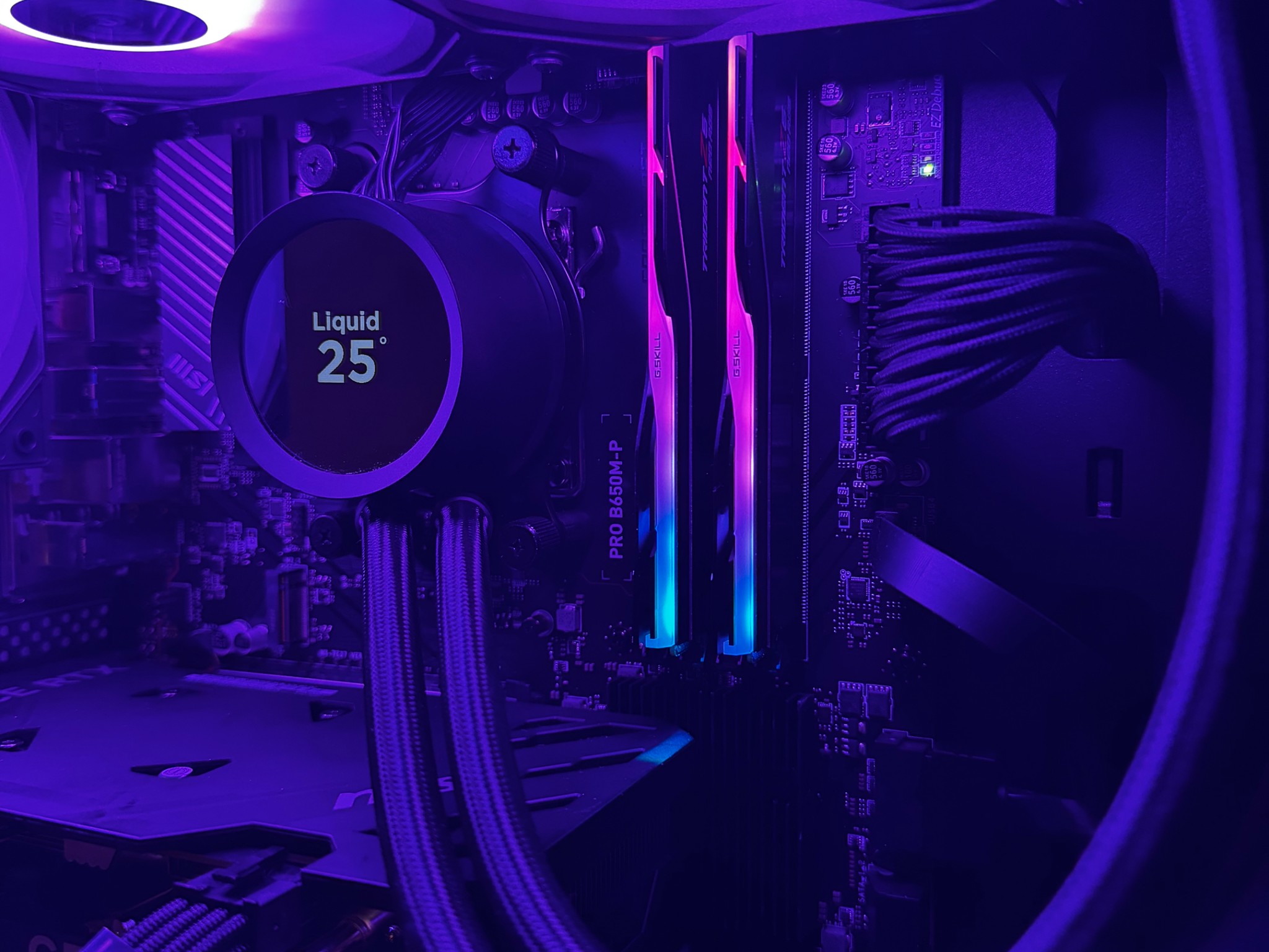 🏴AM5 DARK KNIGHT🏴 | RYZEN 7600X | NVIDIA RTX 4060 |32GB DDR5 | 1TB SSD | WIFI/BT | WIN 11