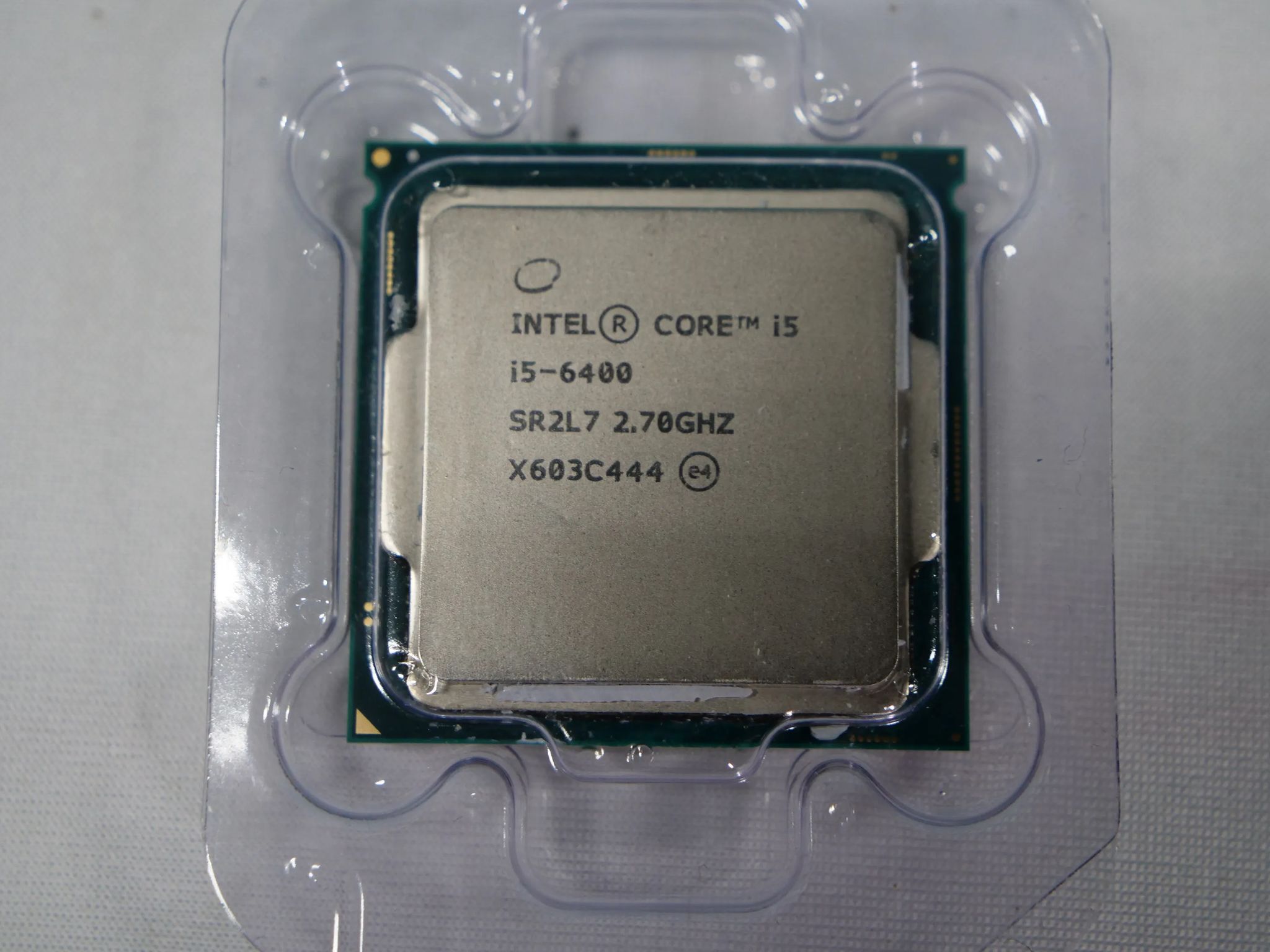 i5-6400 @ 2.7 ghz. Free Ship!