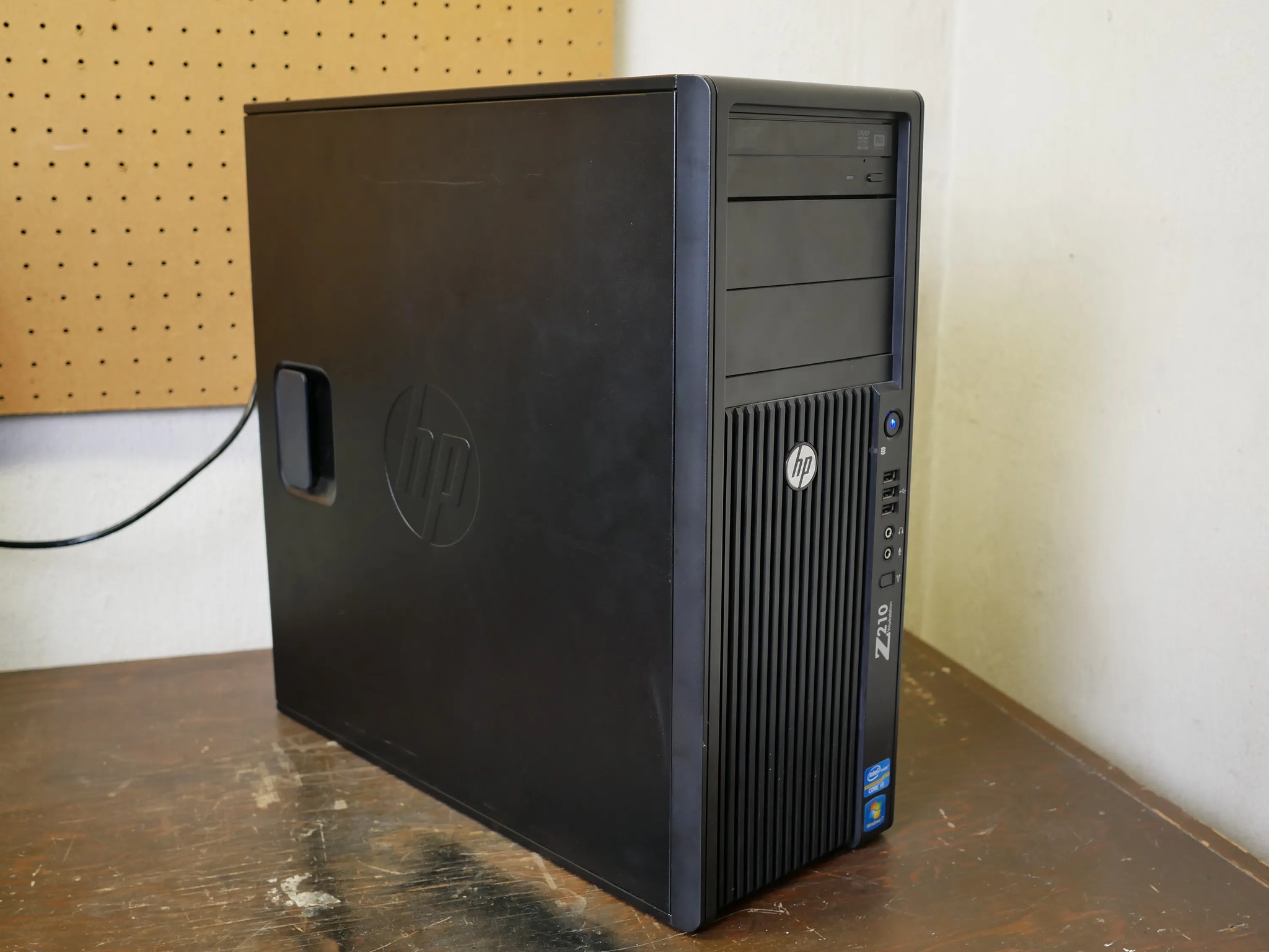 Magnus: Workstation turned Gaming Machine- i7-2700k - GTX 1660ti - 16GB DDR3 - Windows 11 Pro