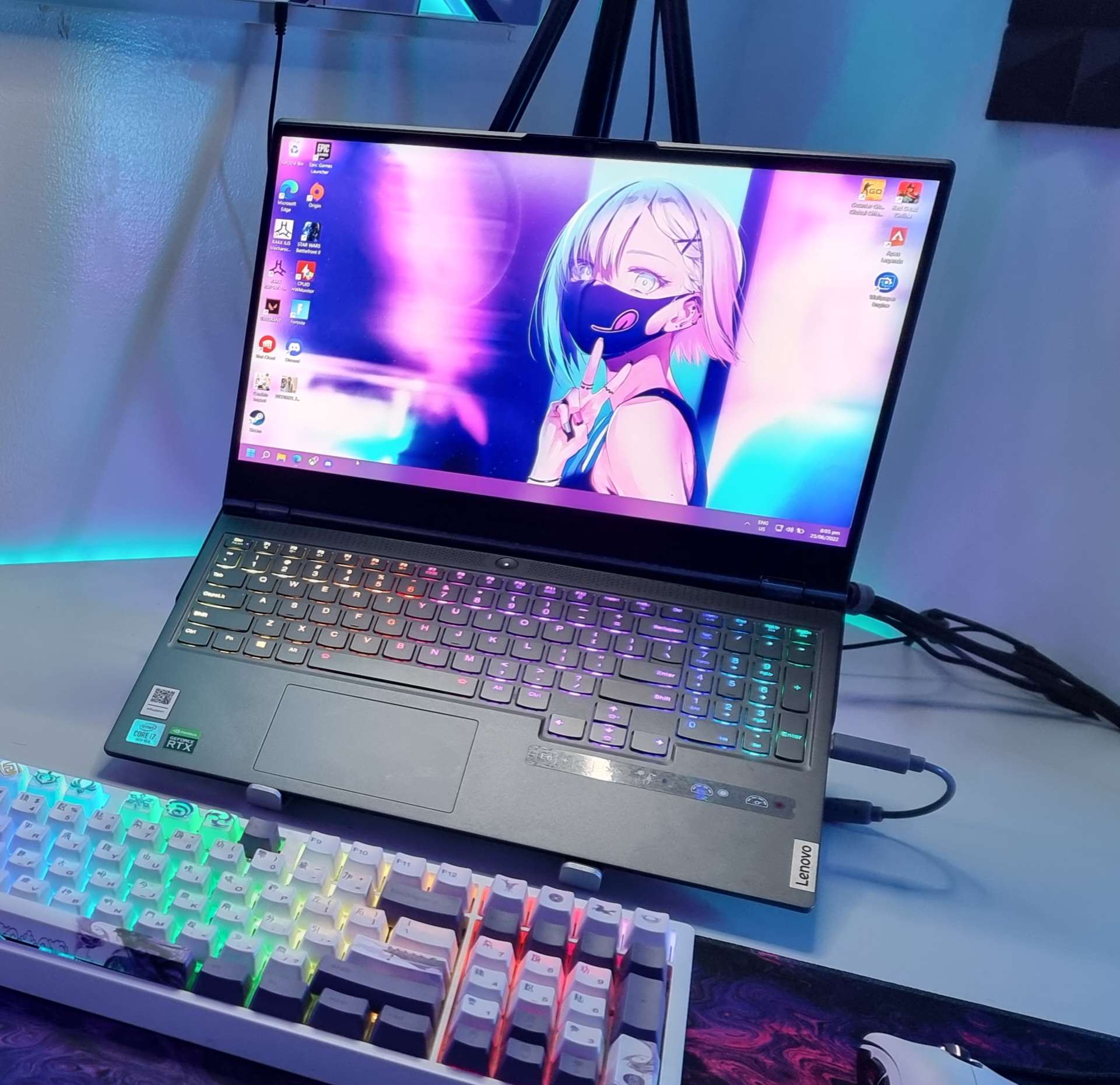 Lenovo Legion 7 Gaming Laptop (Intel i7-10750H and Nvidia RTX 2070 graphics, 16GB RAM, 1TB SSD)