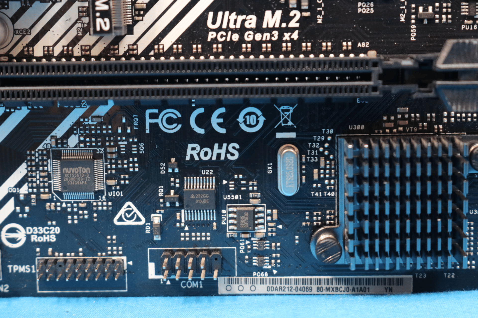 *Newest BIOS* ASRock A320M/ac AMD Socket AM4 MicroATX DDR4 Desktop Motherboard No I/O Shield