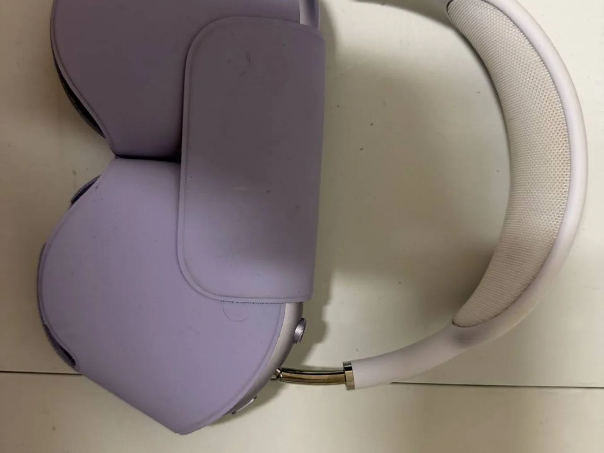 Apple AirPods Max USB-C — Purple