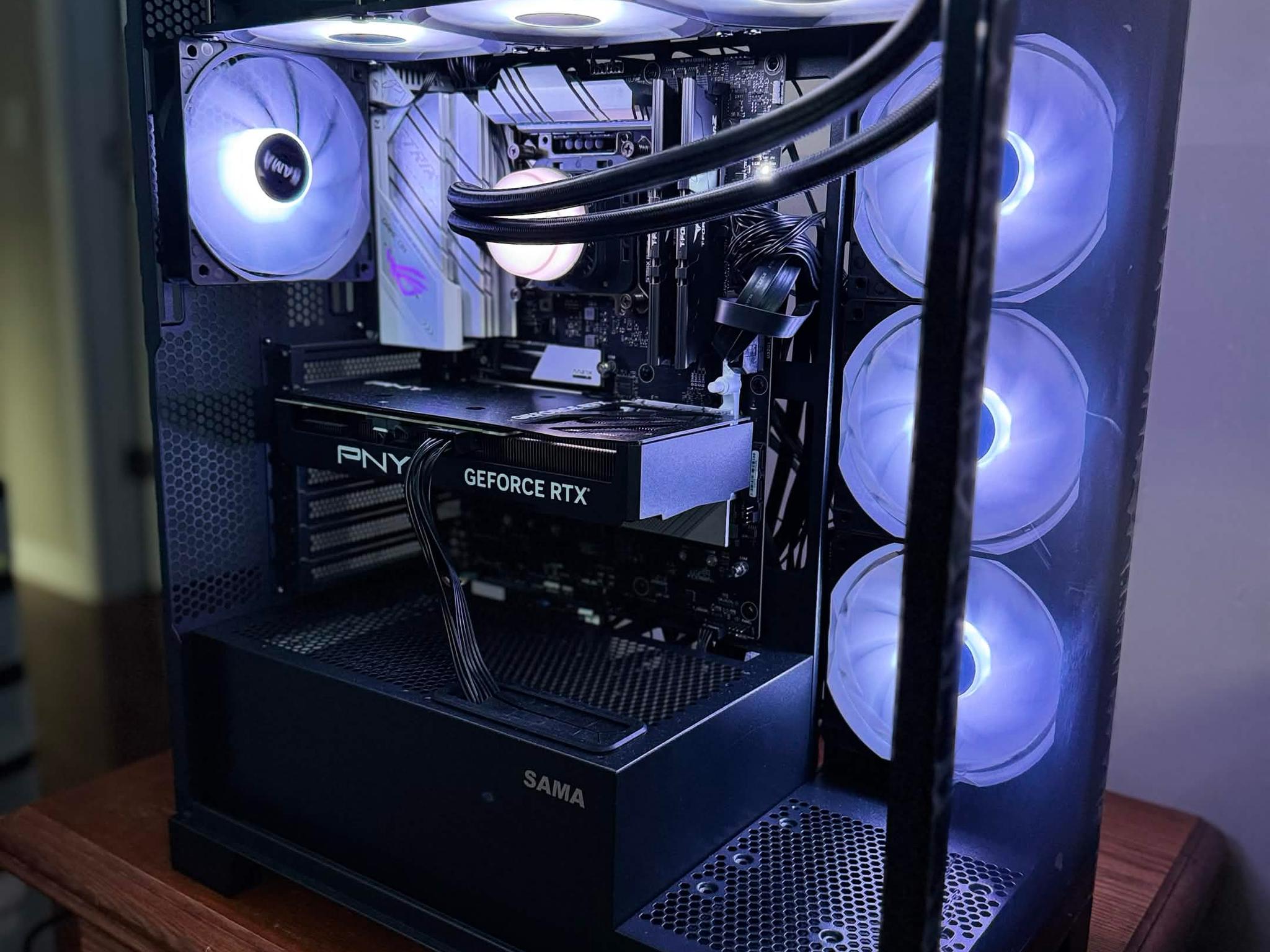 NEW | GeForce RTX 4070 Custom Gaming PC - Core i7-12700KF, 1TB NVMe SSD