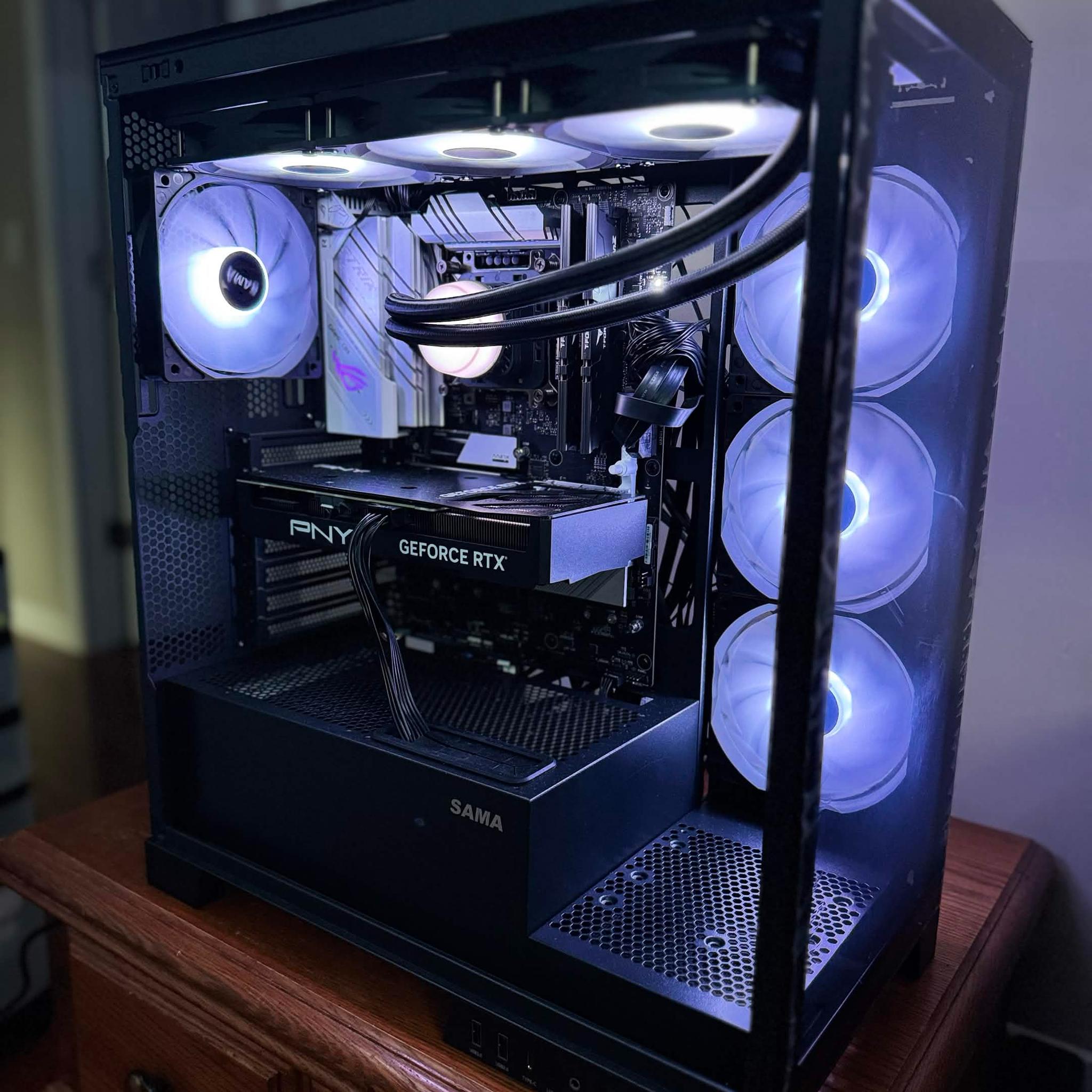 GeForce RTX 4070 Custom Gaming PC - Core i7-12700KF, 1TB NVMe SSD