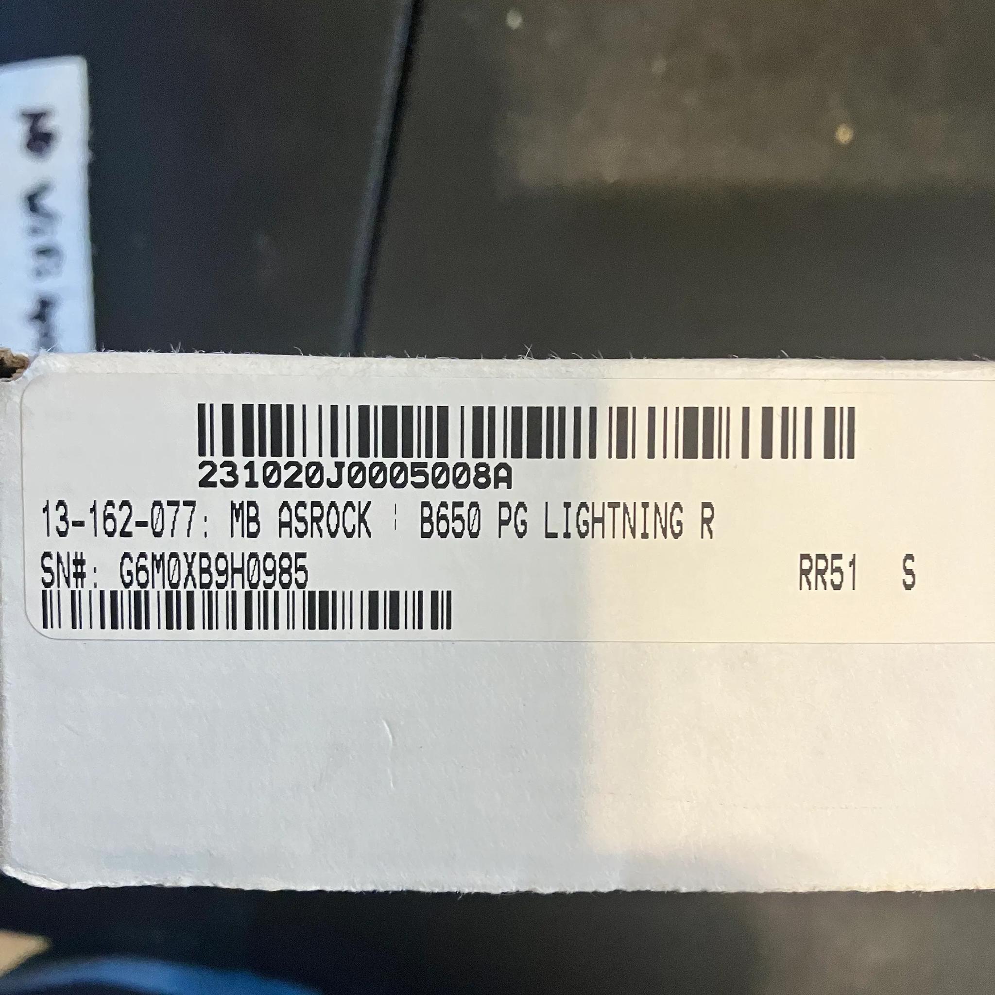 ASRock B650 PG Lightning Motherboard AM5 DDR5