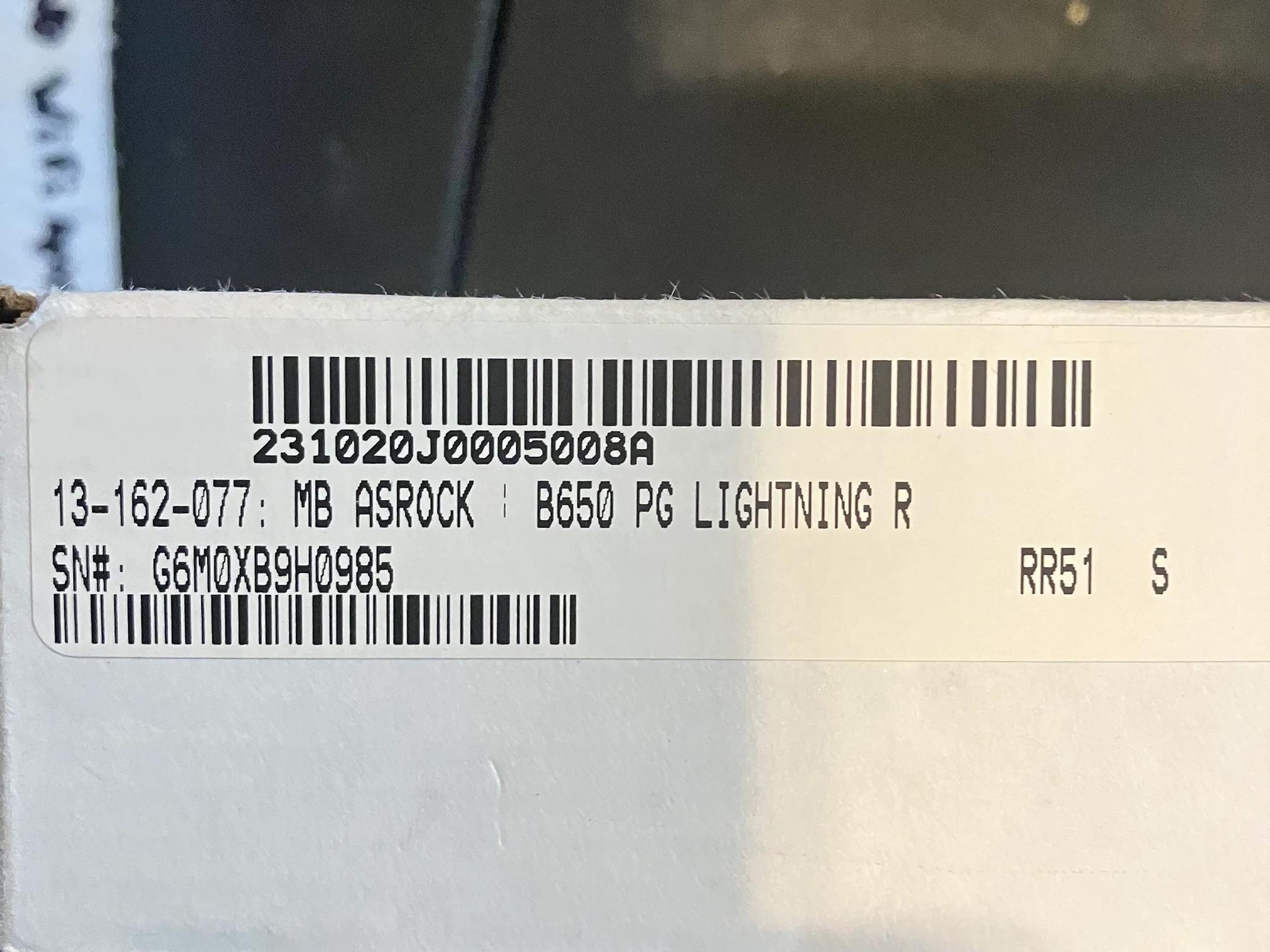 ASRock B650 PG Lightning Motherboard AM5 DDR5