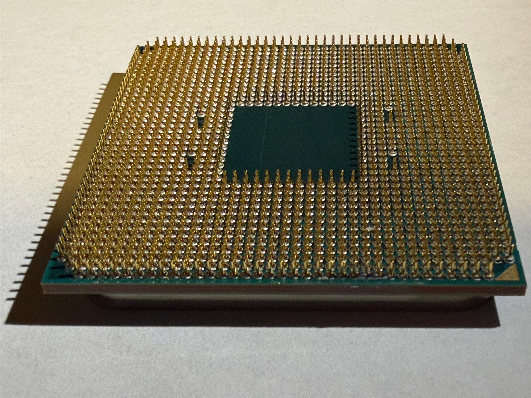 AMD Ryzen 7 5800X3D