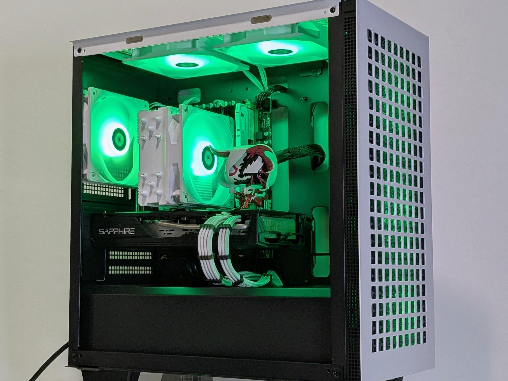 ⚪White Xeon🔥1080p Gaming PC⚪RX 5700XT⚪Intel E5-2680v3(12-c/24-t)⚪16GB DDR4⚪1TB NVMe SSD⚪️Windows 10