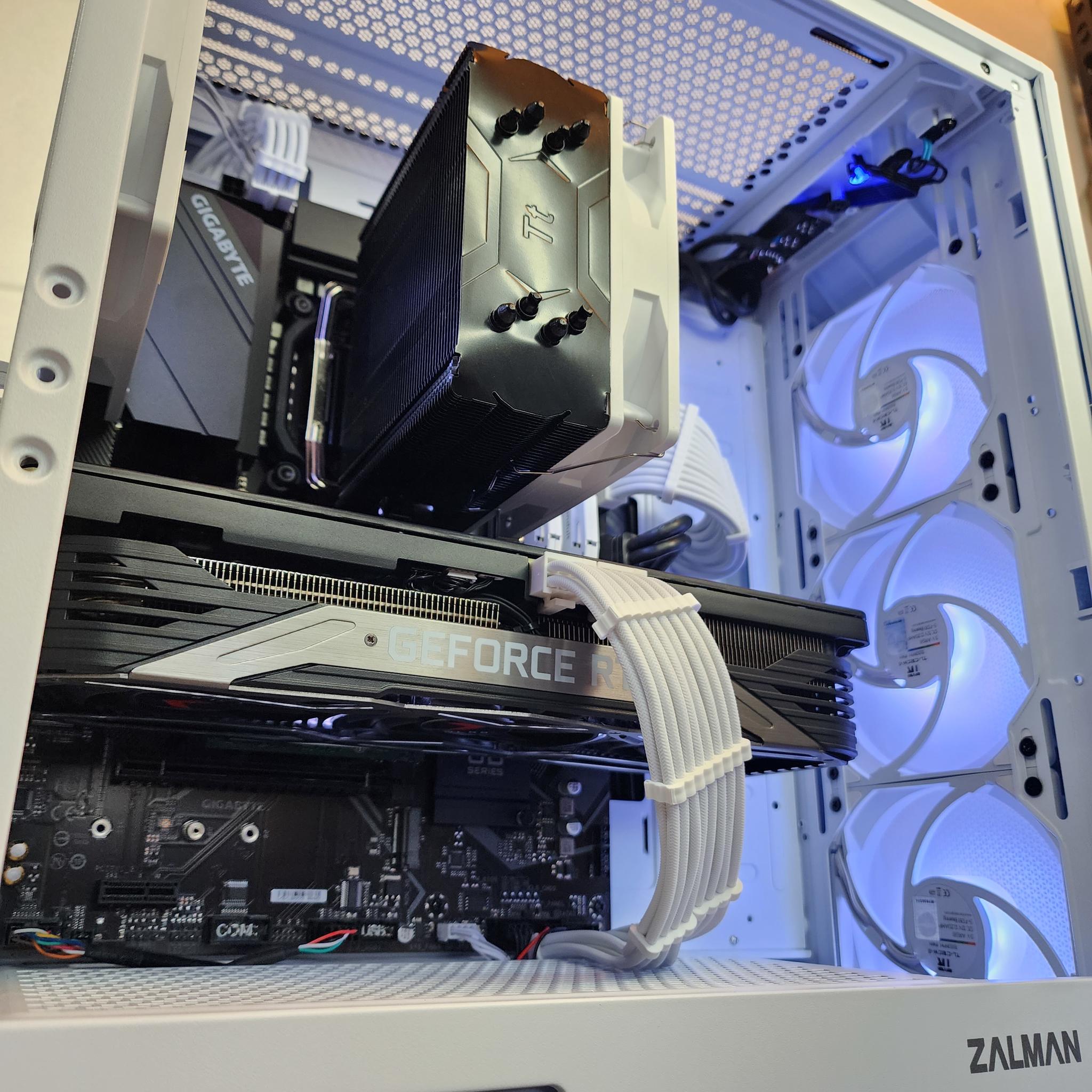 🤍💜RTX 3070 | Core i7 10700F | 32GB 3600MHz | 1TB NVMe SSD