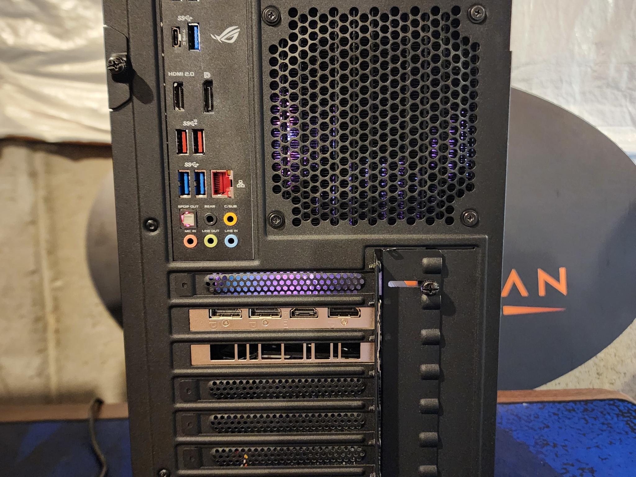 Nvidia RTX 2060 SUPER / Ryzen 5 3600 / 16GB DDR4 / 1TB SSD