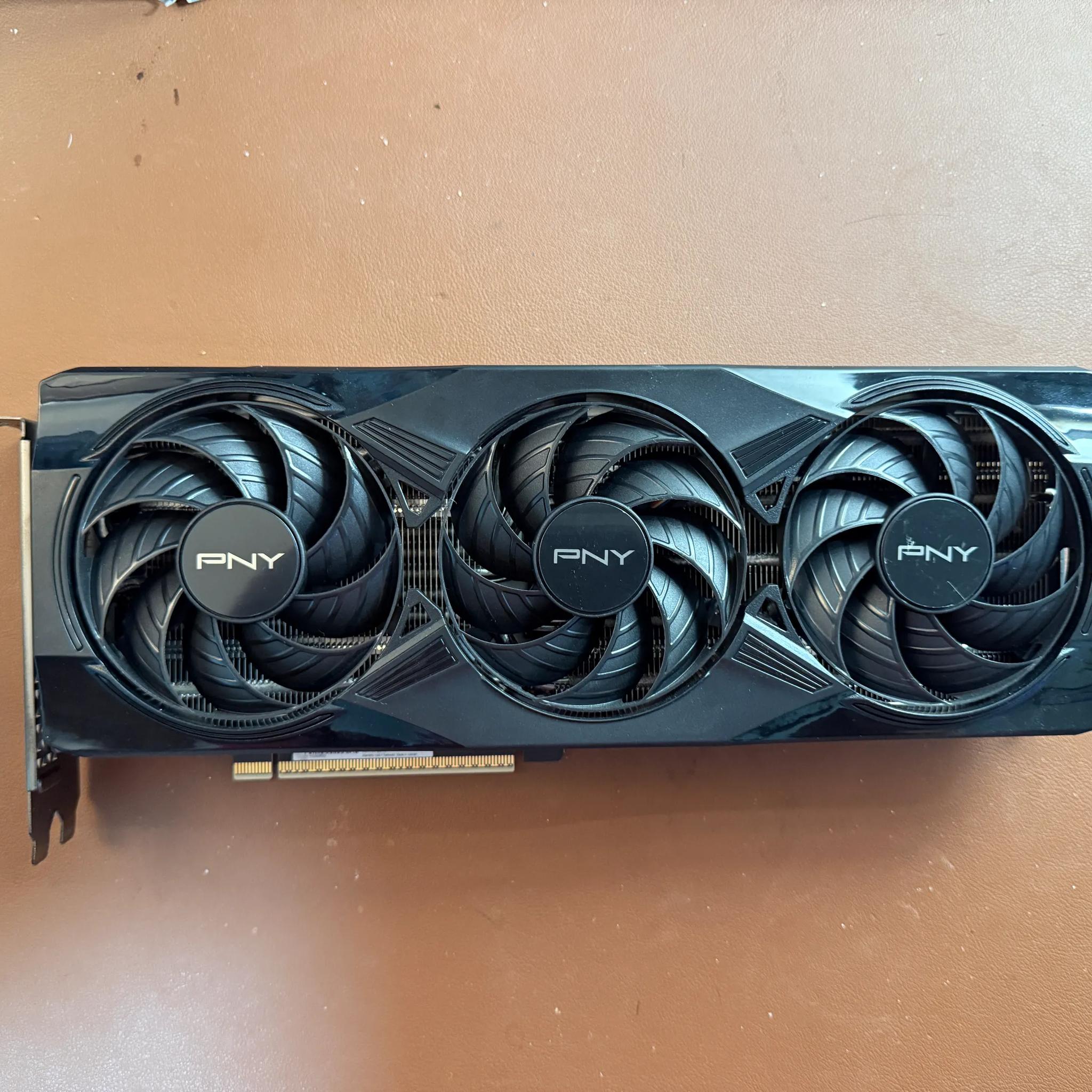 PNY RTX 5070 - Lightly Used