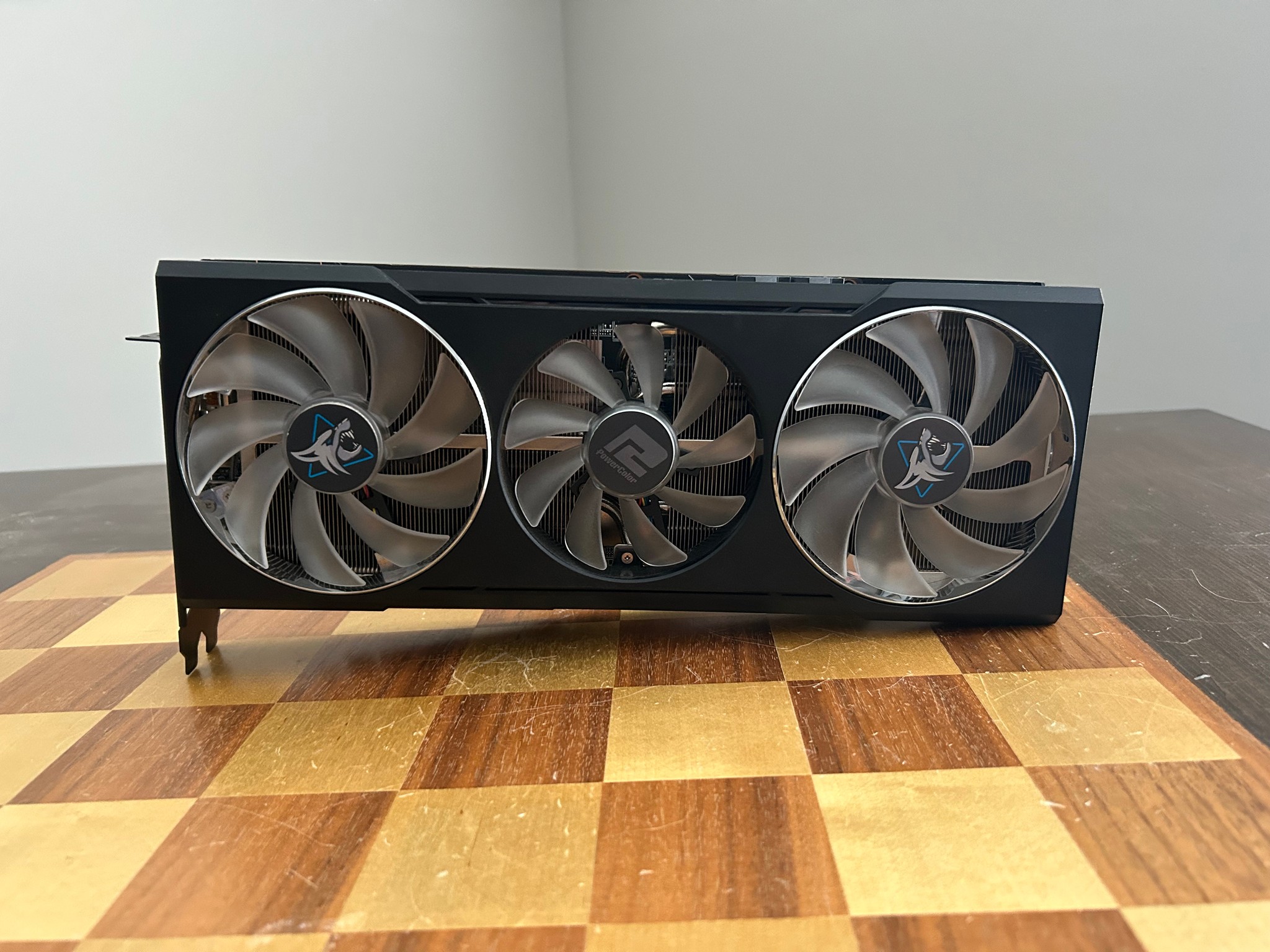 Powercolor Hellhound RX 6700XT