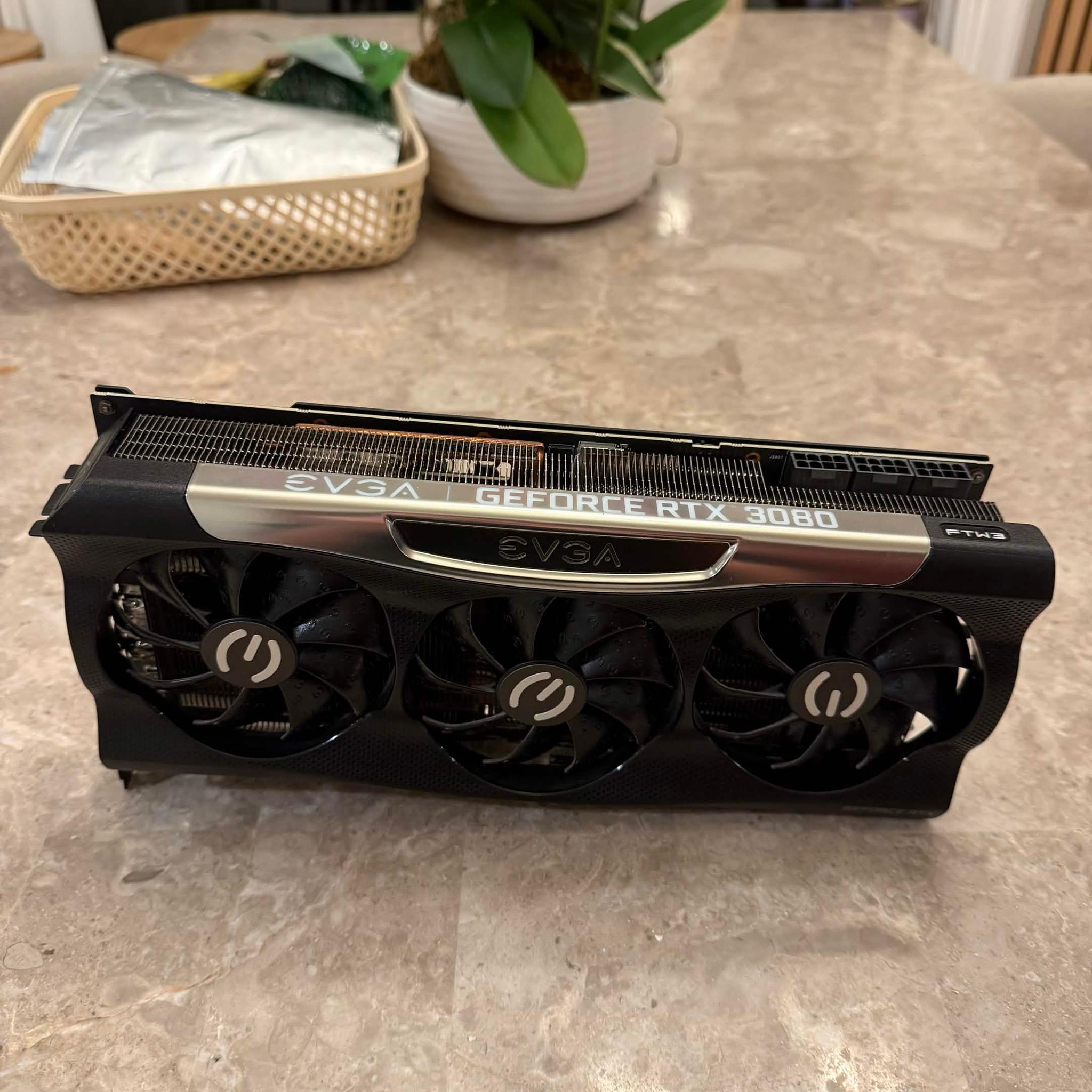 EVGA XC3 ULTRA GAMING GeForce RTX 3080 10GB