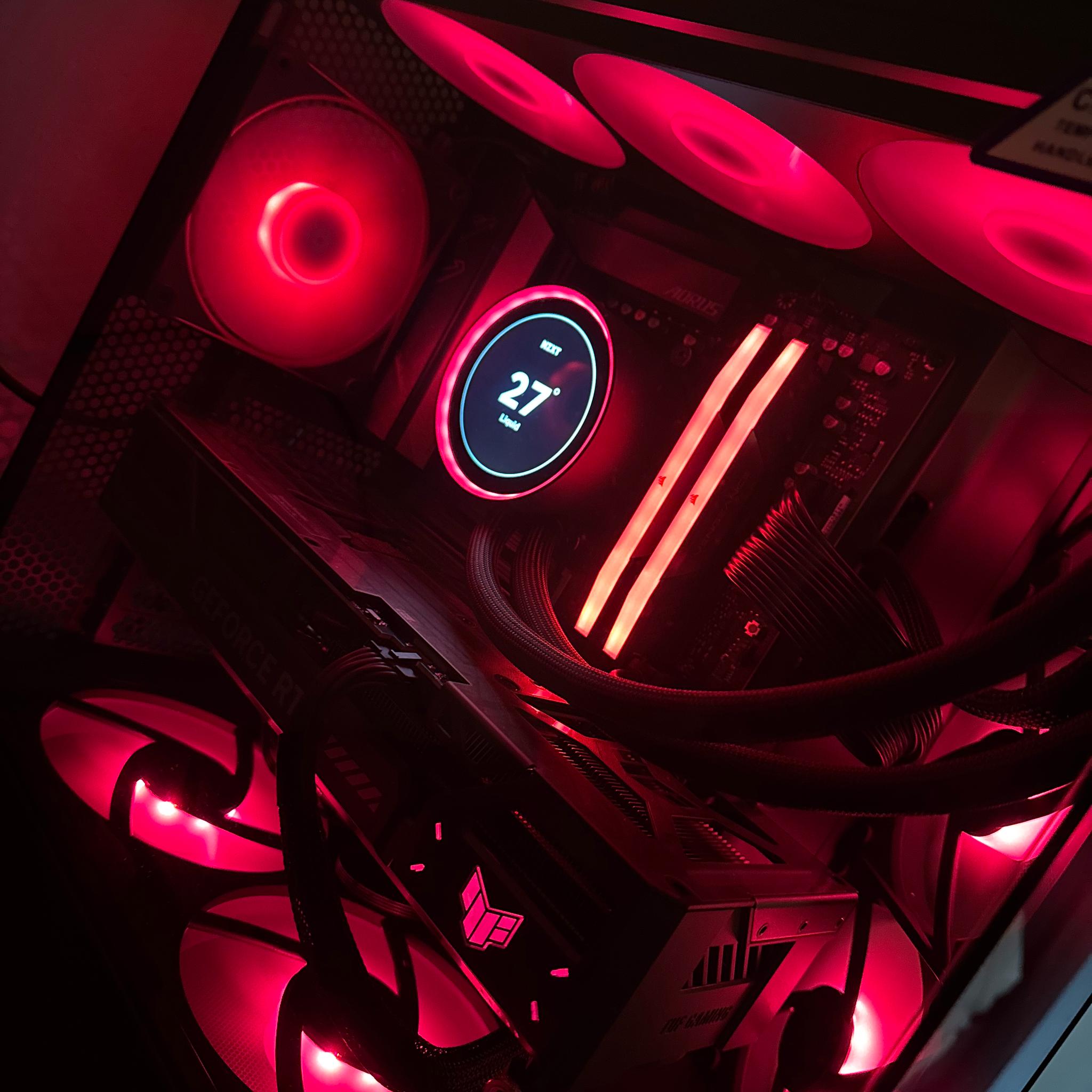 High-End Gaming PC- RTX 5070 Ti + RYZEN 7 9800X3D | Ready for 1440p/4k Gaming!