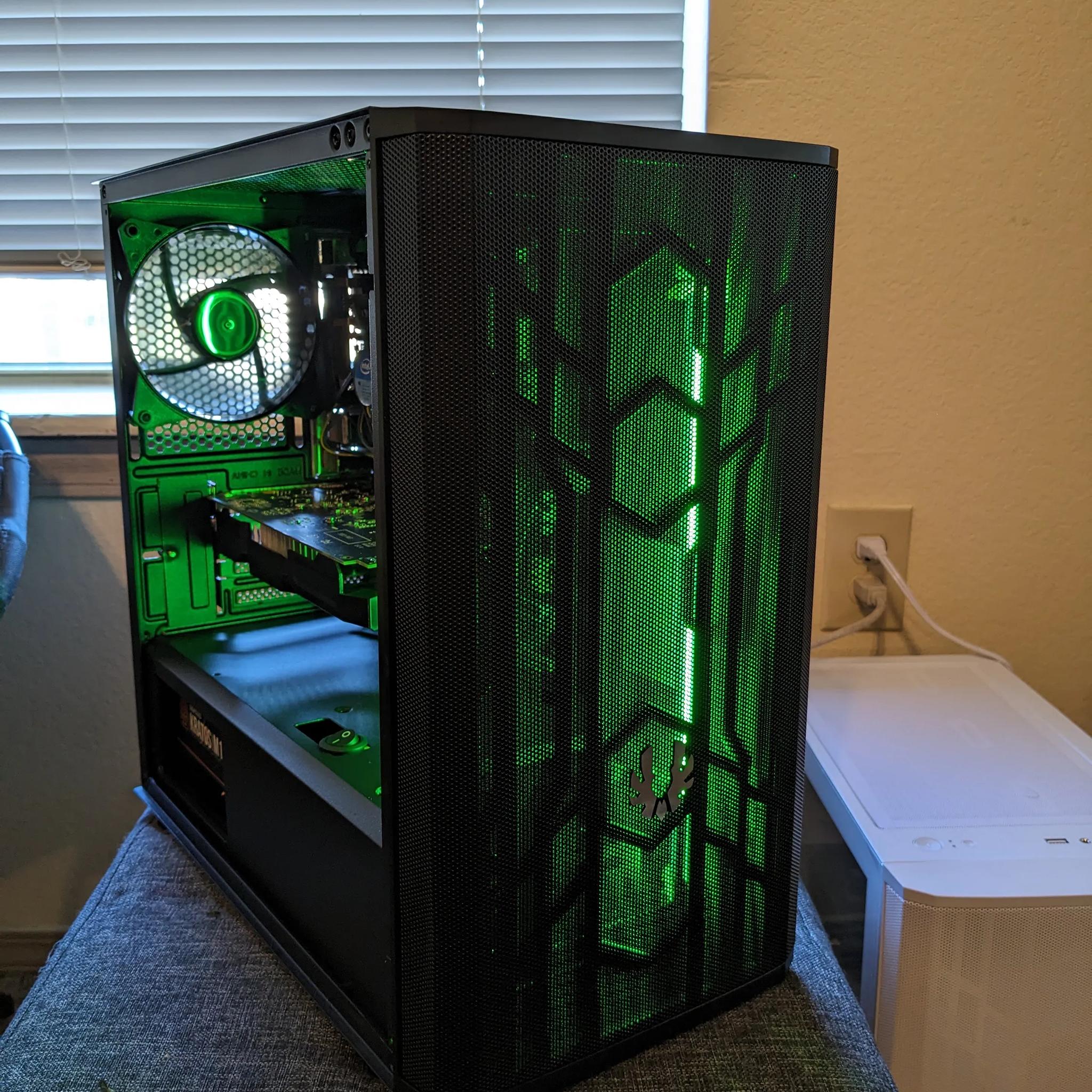 FREE SHIP|| "Neon Moon"|| i5-3470, 16GB RAM, RX 560 2GB, 480GB SSD (READ DESCRIPTION)