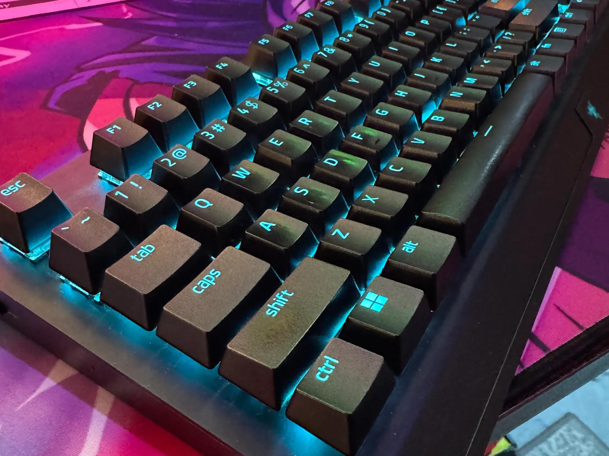 Razer BlackWidow V3 Pro Mechanical Wireless Keyboard & Razer DeathAdder V2 Pro Wireless Gaming Mouse