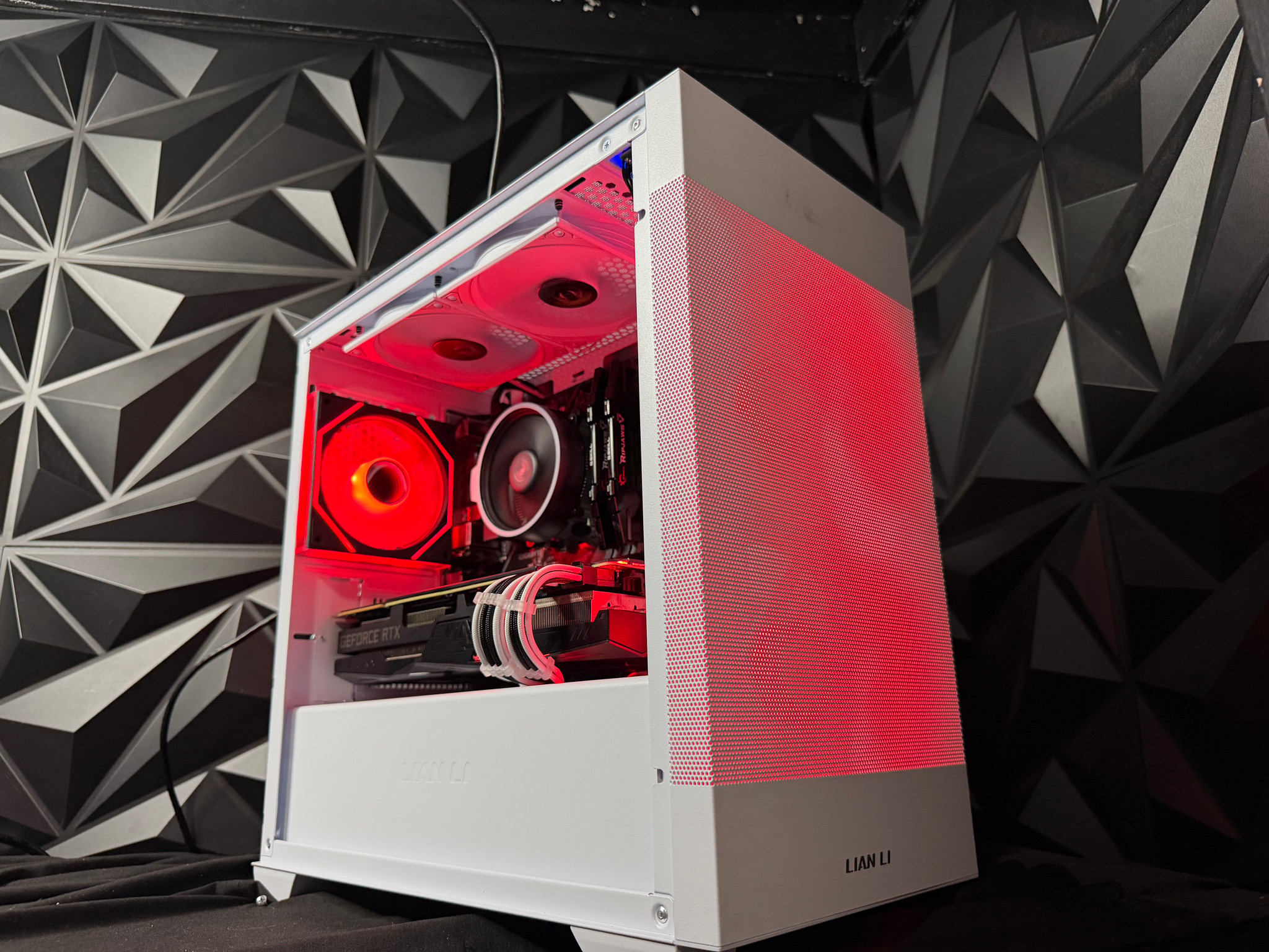 ☯️🥊 YIN YANG PUNCH 🥊☯️Ryzen 5 5500| RTX 2080 Super| 16 GB DDR4| 750GB NVMe| 650 Gold PSU