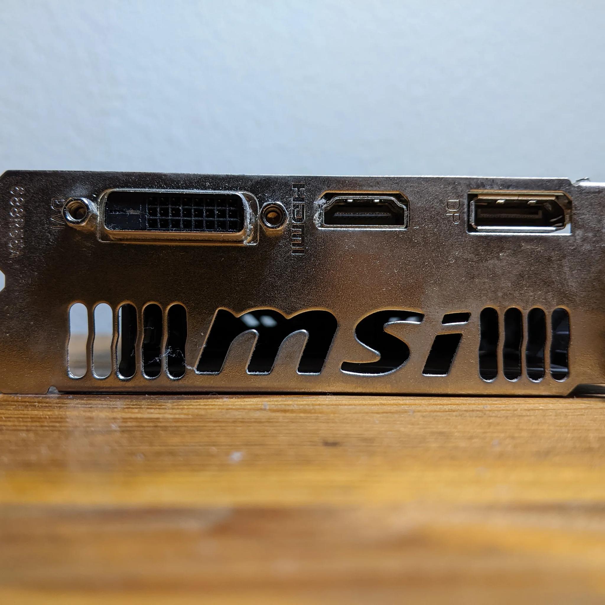 USED - Radeon RX 560 AERO ITX 4G OC