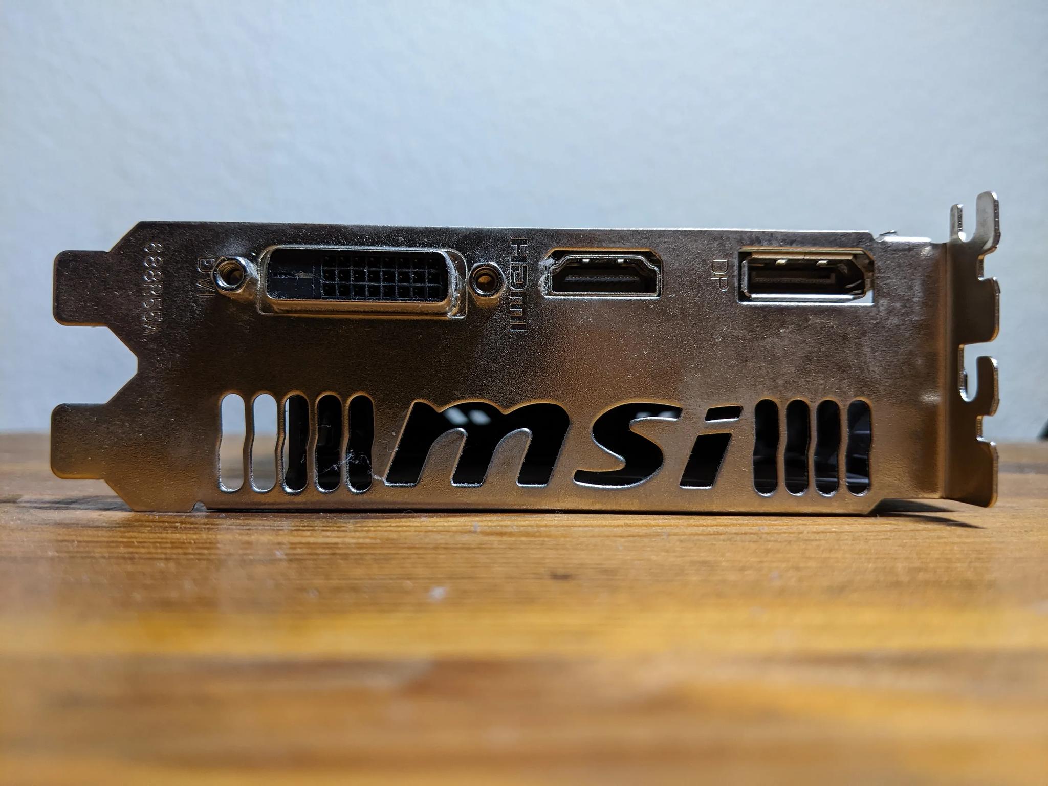 USED - Radeon RX 560 AERO ITX 4G OC