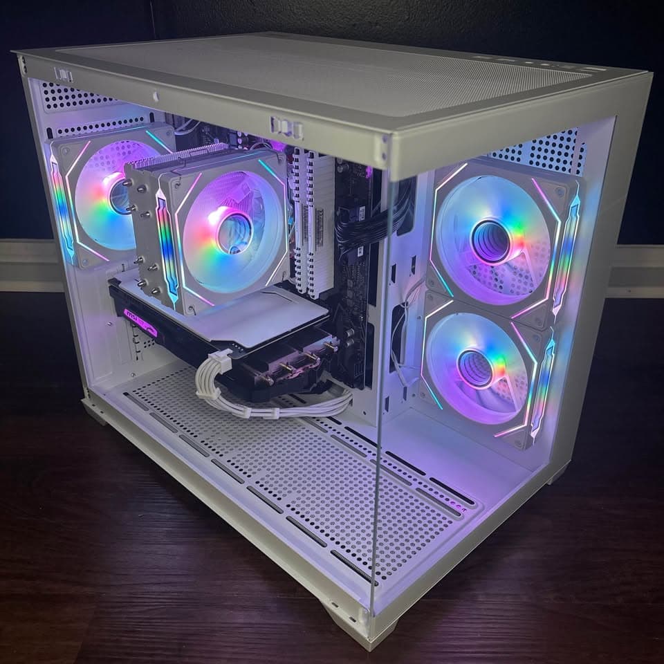 White Gaming PC (RTX 2060 6GB + AMD Ryzen 5 3600 + 16GB DDR4 + SSD)