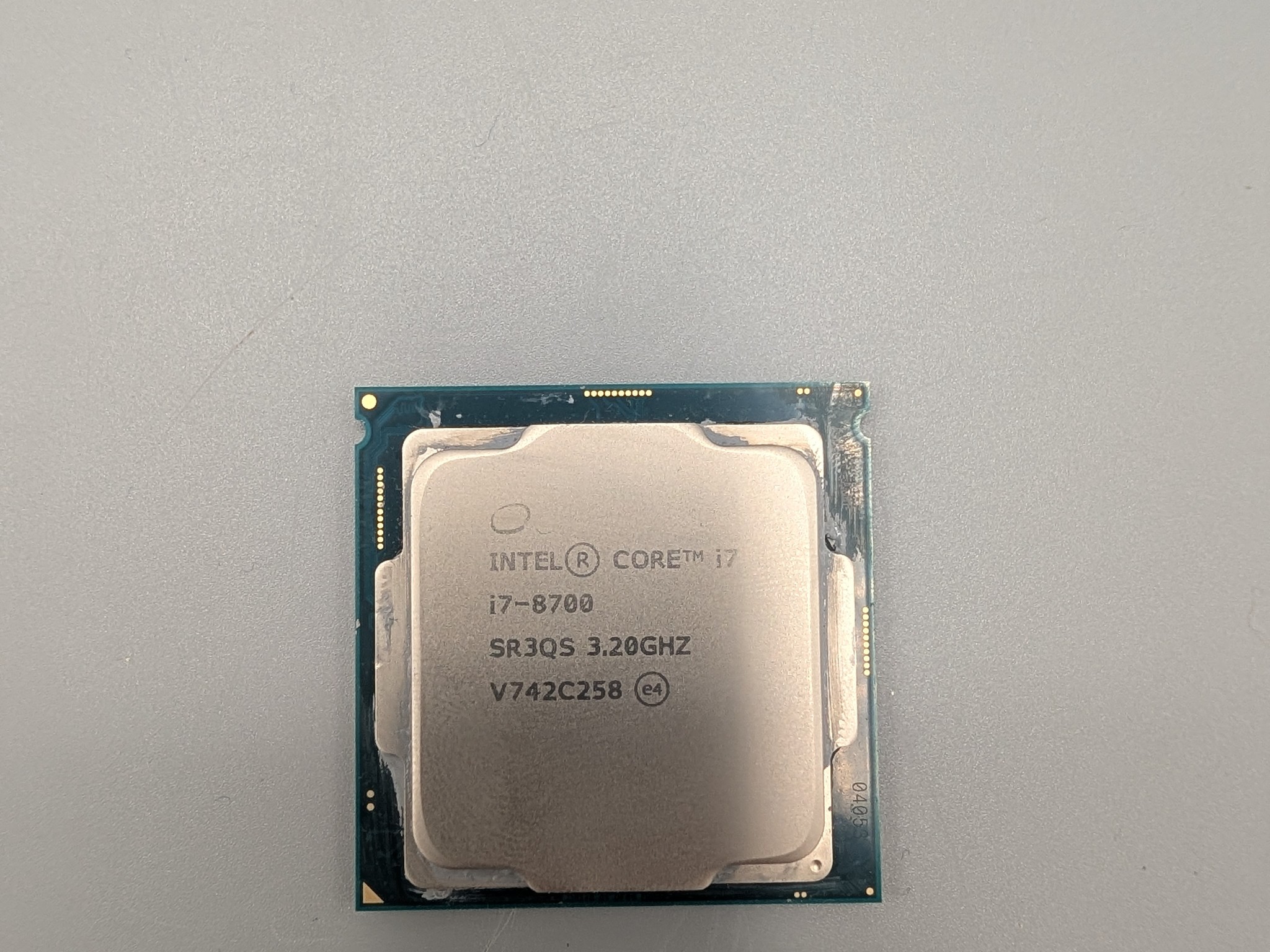 Intel Core i7-8700 READ