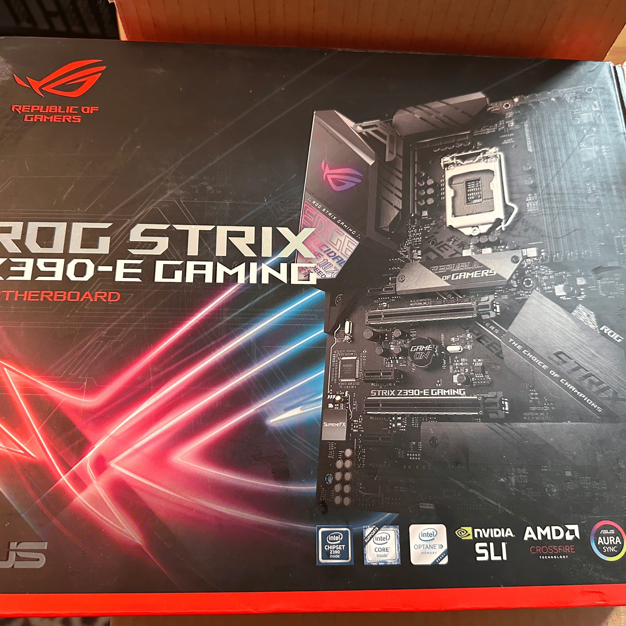 ASUS ROG STRIX Z390-e gaming motherboard with intel i9-9900k cpu installed