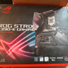 ASUS ROG STRIX Z390-e gaming motherboard with intel i9-9900k cpu installed