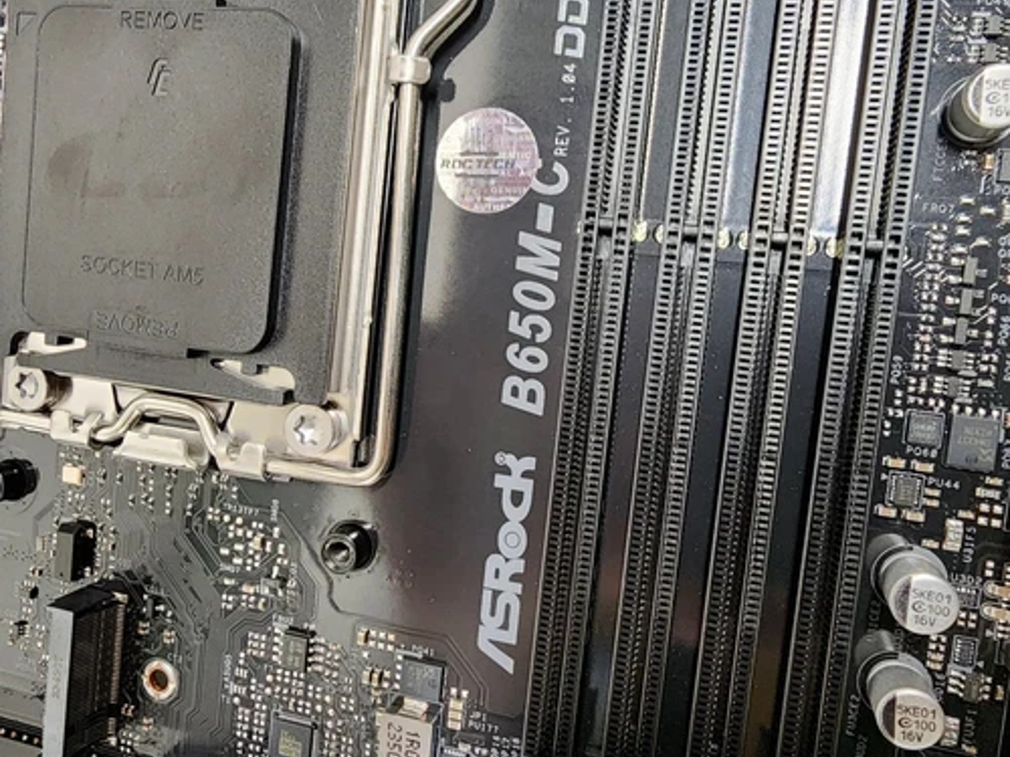 UPDATED BIOS ASRock B650M-C WIFI DDR5 AM5 MATX MOTHERBOARD