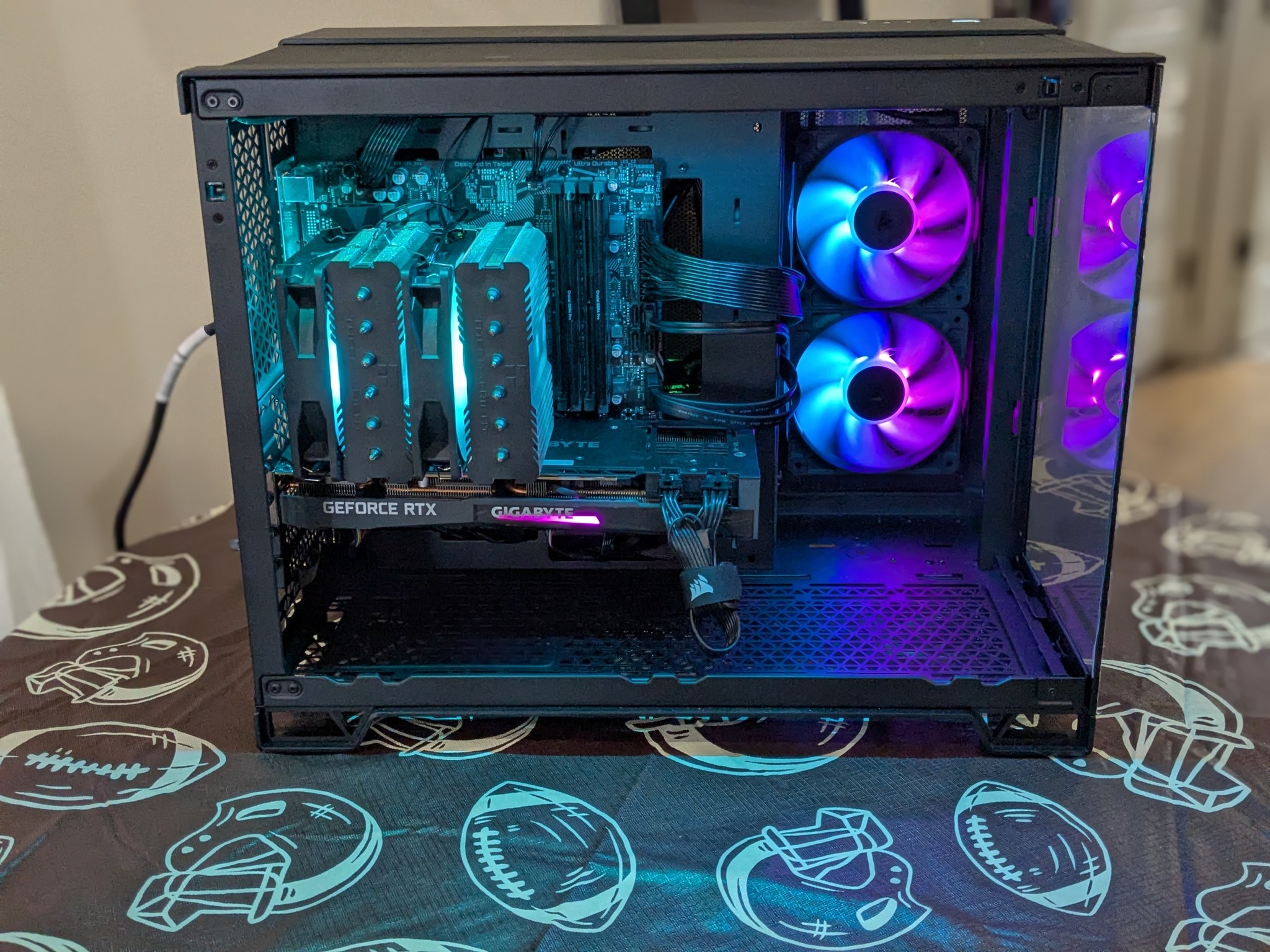 Premium Stream Starter | i7-10700F, RTX 3070 8GB, 32GB RAM, 1TB NVME SSD, 1.5TB HDD, Win11
