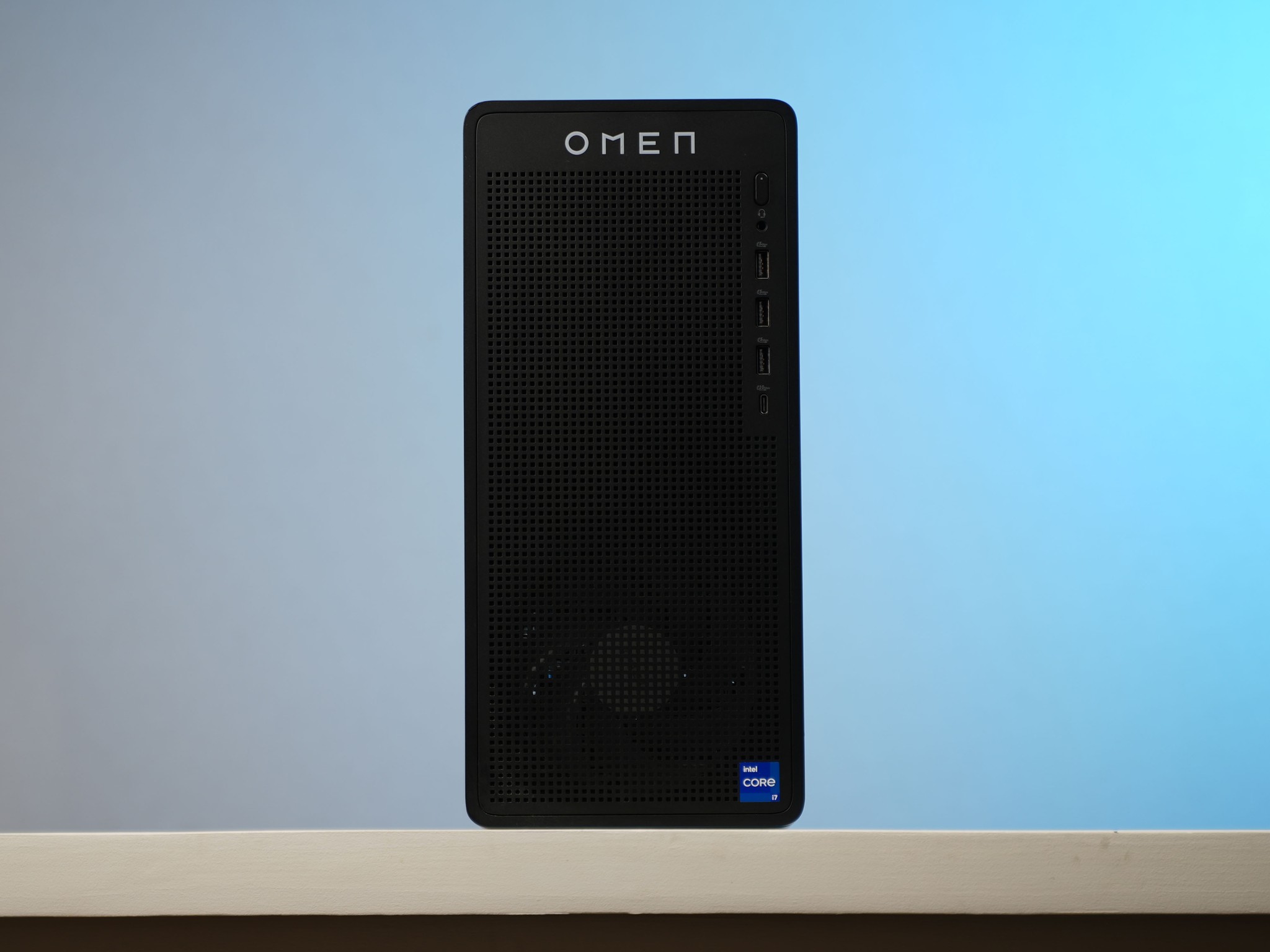 “OMENFORM 5” RTX 5060 Ti Intel Core i7 14700f 32GB 1TB Windows 11 Workstation Gaming PC Powerhouse