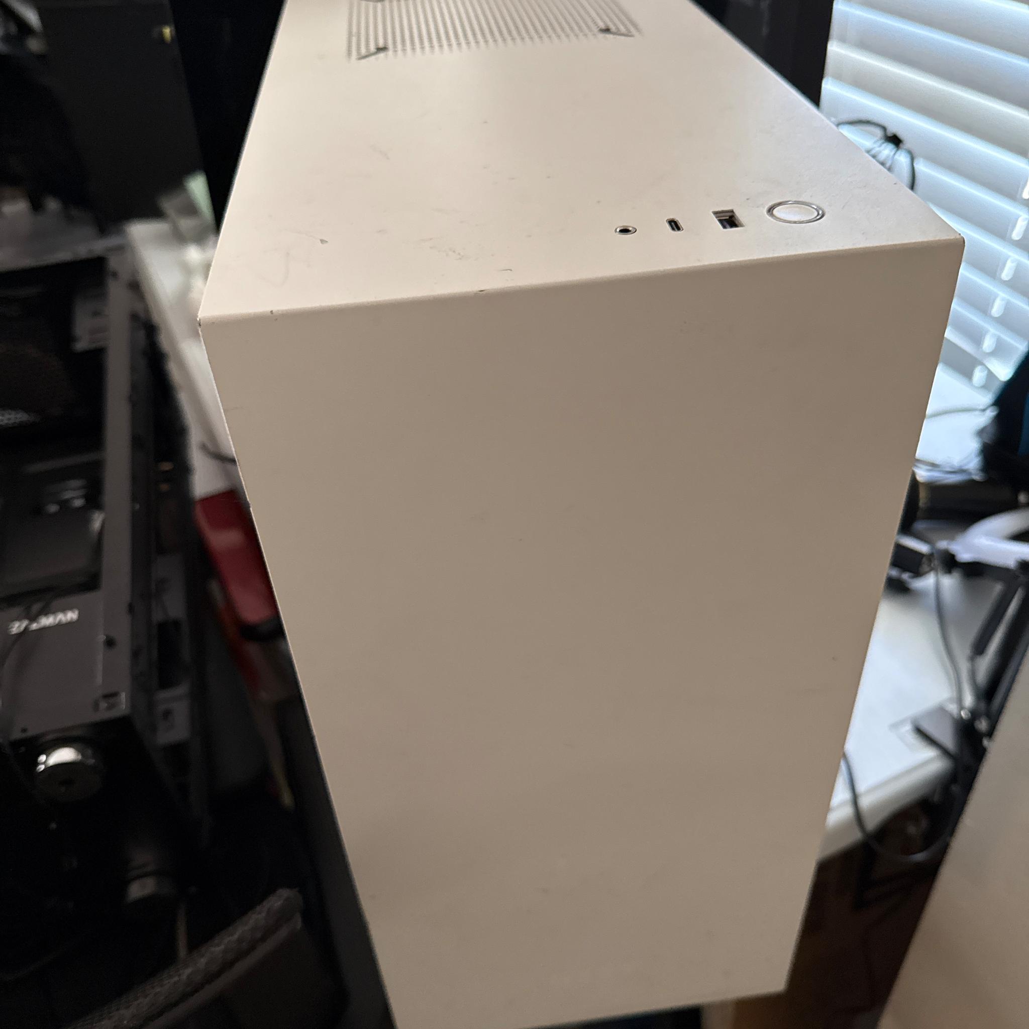 Ryzen 3600, B450 motherboard, case 1 pc fan 2 outtake fans, 32gb RAM , 650w PSU