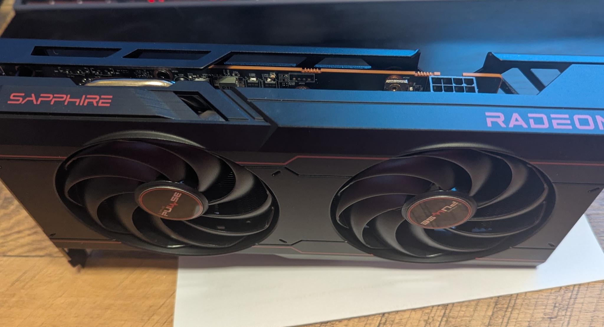 Sapphire Pulse RX 6650 XT