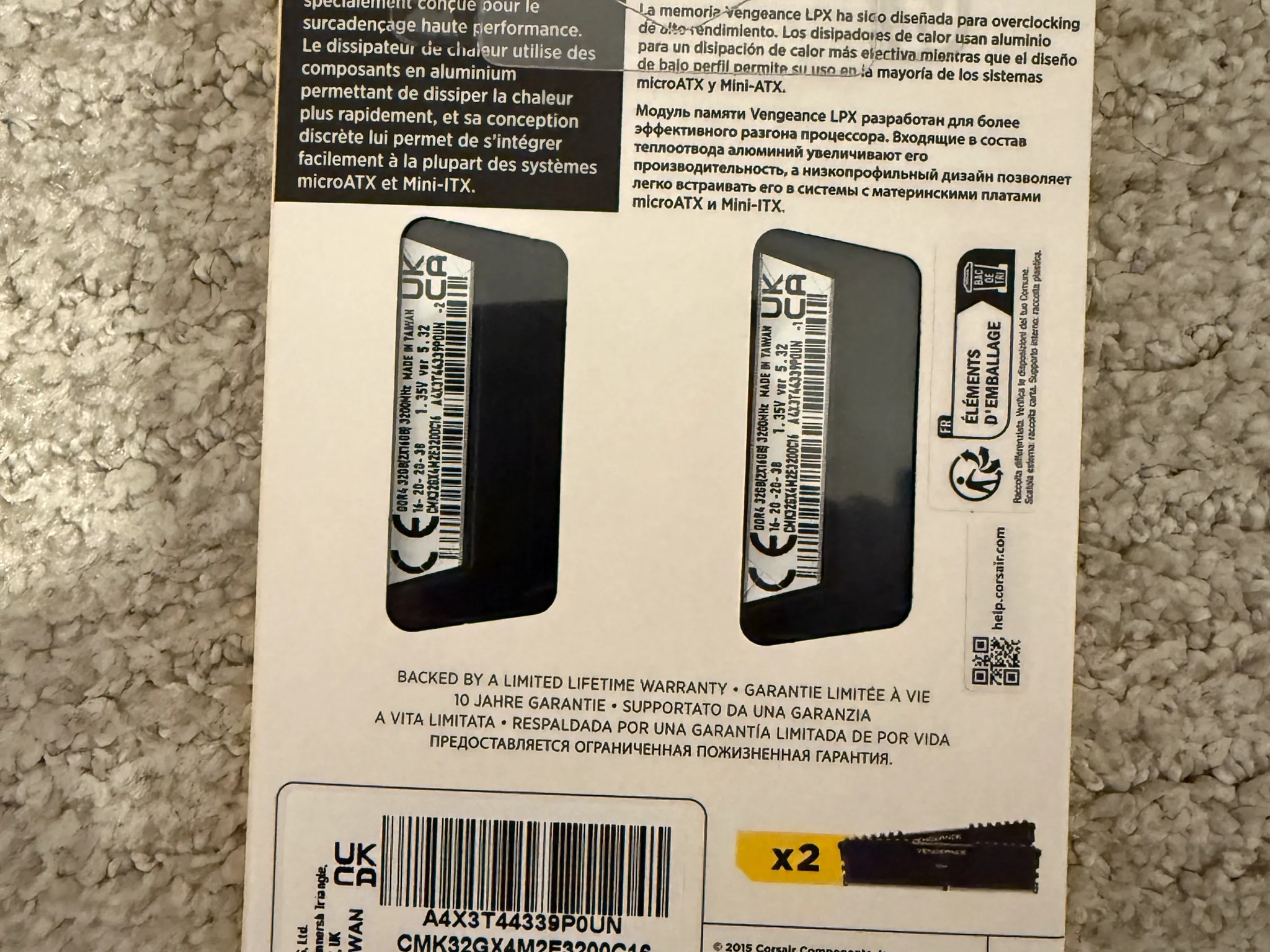 SEALED UNOPENED DDR4 32 GB (2X16 GB) 3200MHZ CORSAIR VENGEANCE DESKTOP MEMORY SEALED