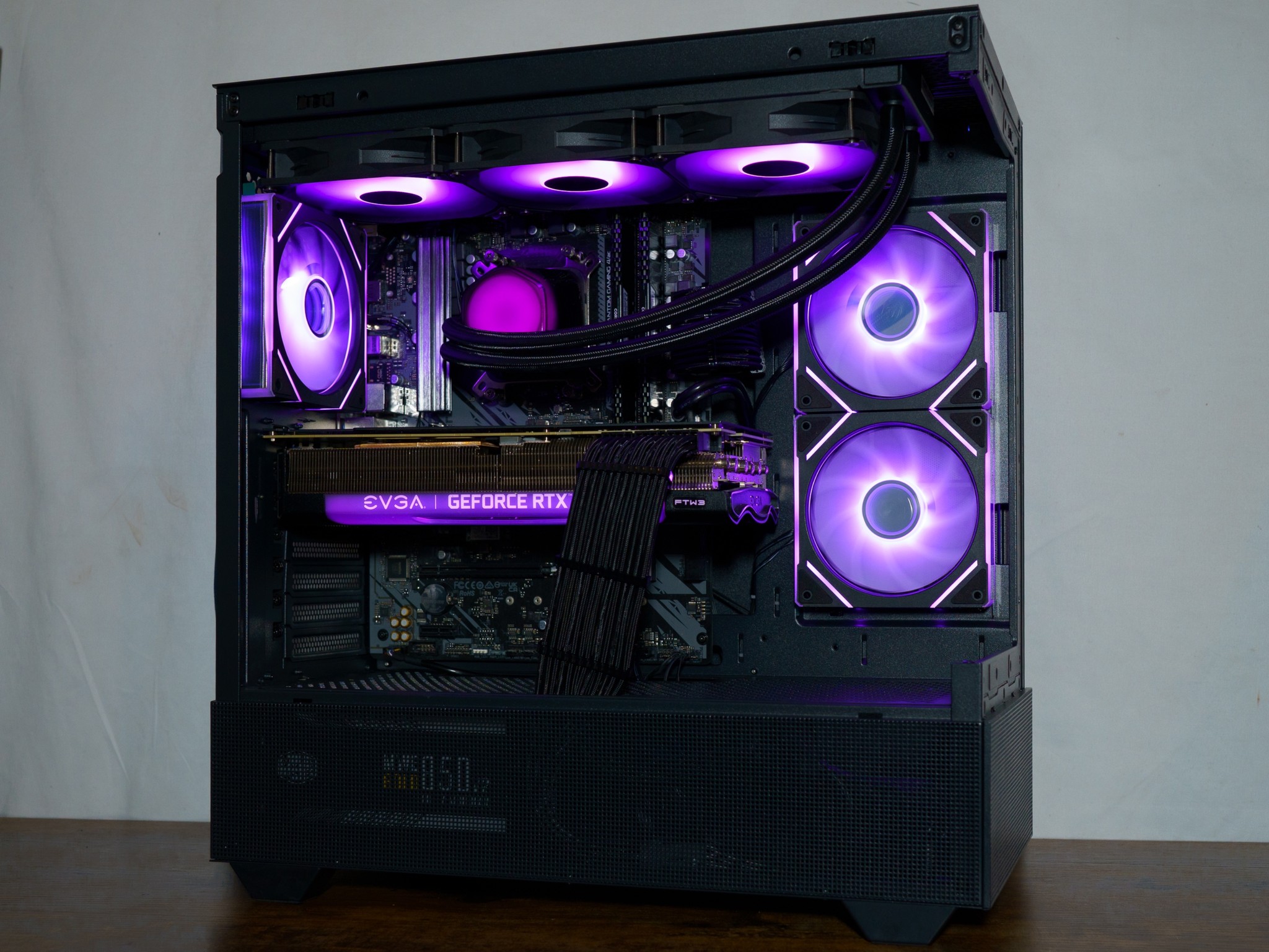 Gaming PC | RYZEN 7 3800X | RTX 3080 10GB | 32GB RAM | 2TB NVME SSD