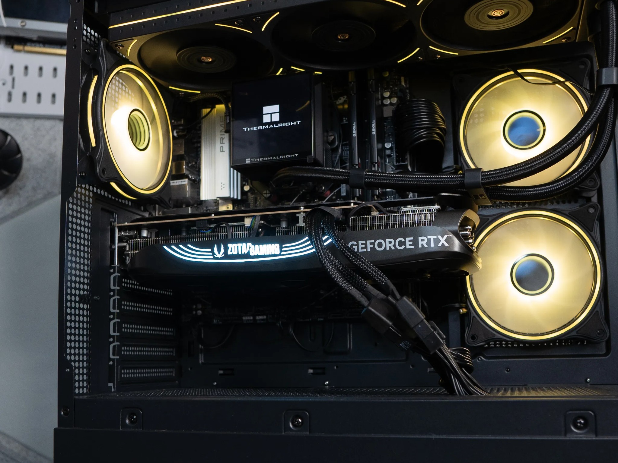 🌠🌠 | ZOTAC RTX 4080 Super | RYZEN 7 9800X3D | 64GB DDR5 RAM | 2TB NVME SSD | StarLine 2.0