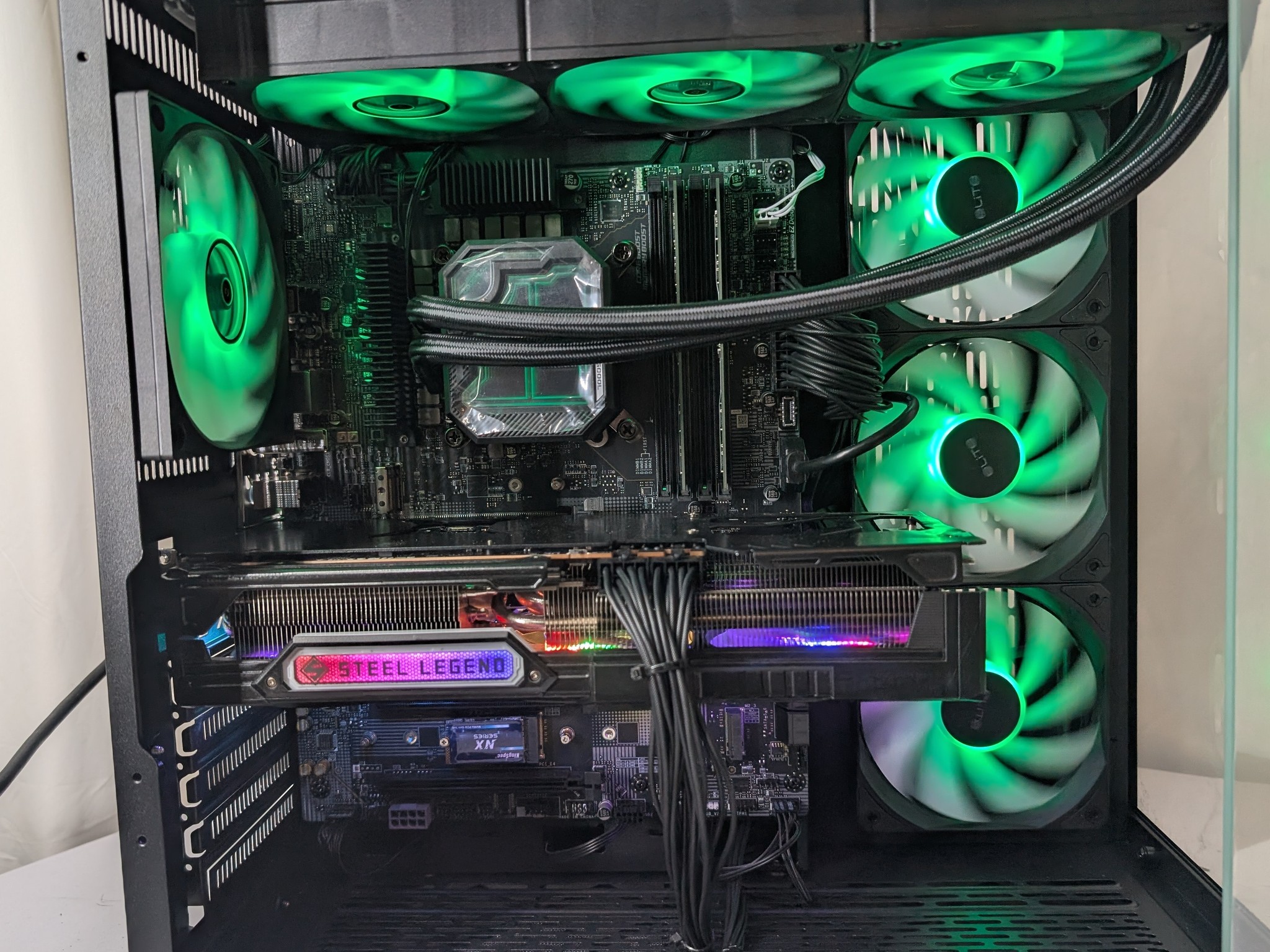 9070XT 16GB | CORE ULTRA 5 245KF | 16GB DDR5 | 1TB NVME | 360MM AIO | 850W 80+ GOLD