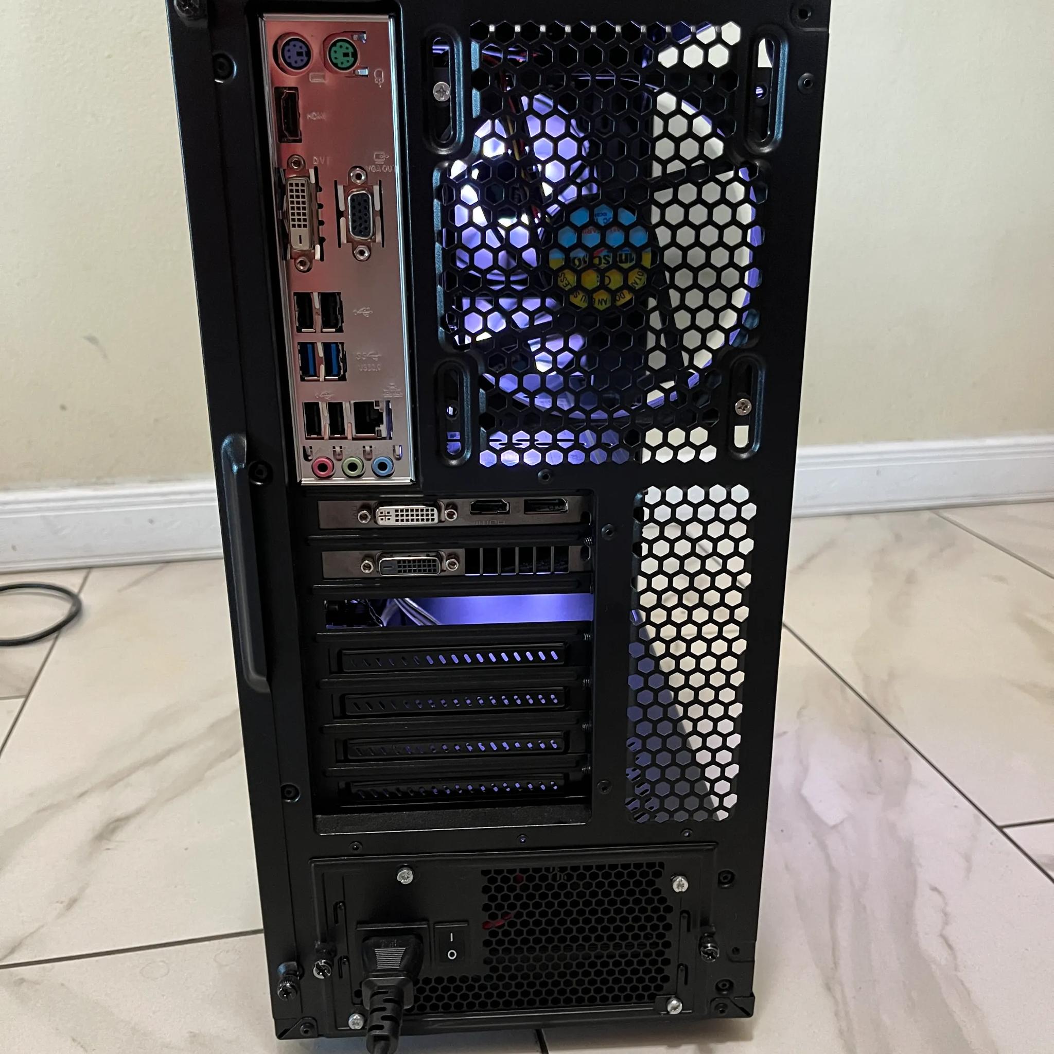 🟢🔥 Budget Gaming PC – RGB Case w/ Remote - Intel i5-4590, R9 380 4GB, 1 TB Storage & 12GB RAM 🔵 🖥️