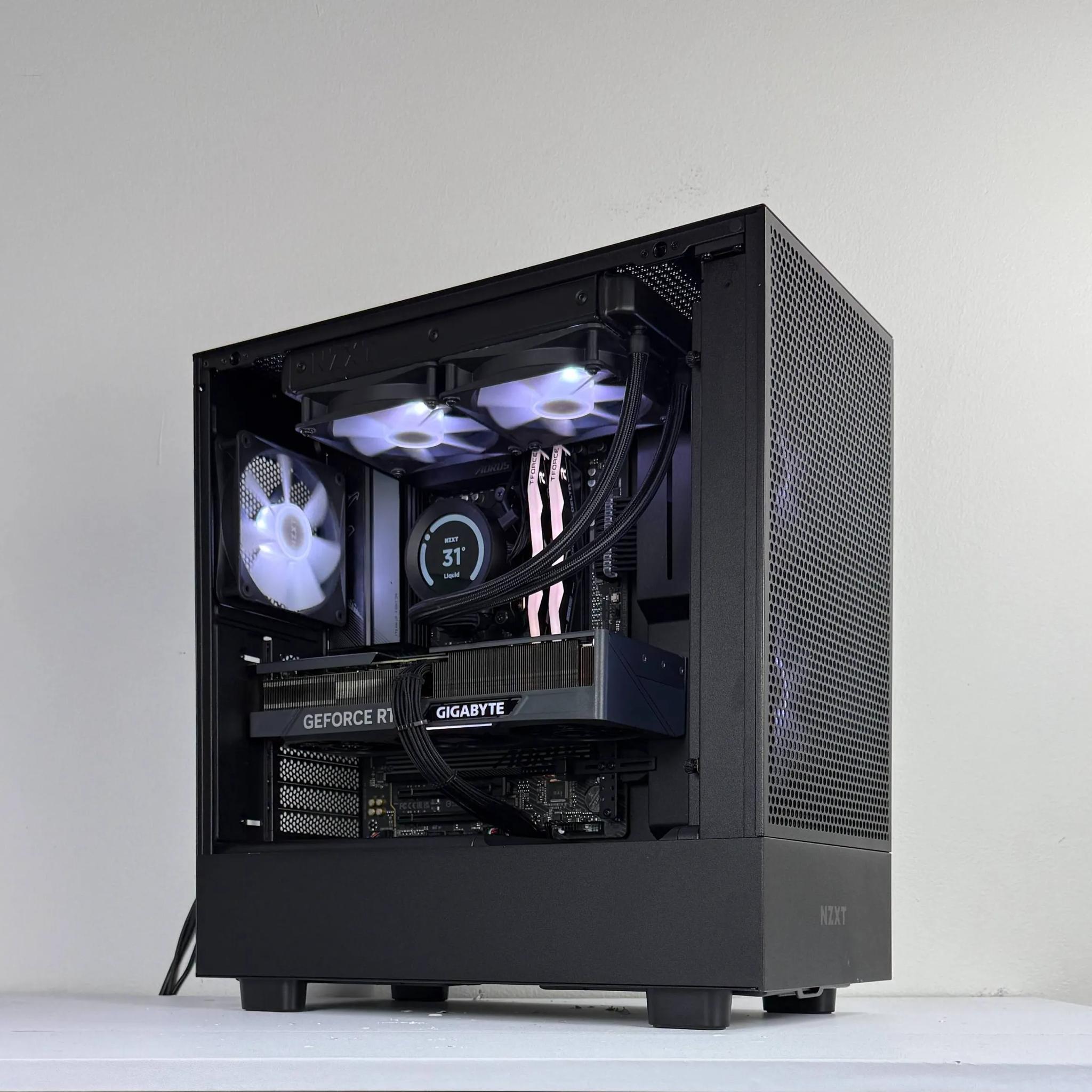 💠Novaflux💠  | 1440p Streaming PC | Ryzen 7 7800X3D | Nvidia RTX 4070 Ti | 32GB DDR5 6000MHz