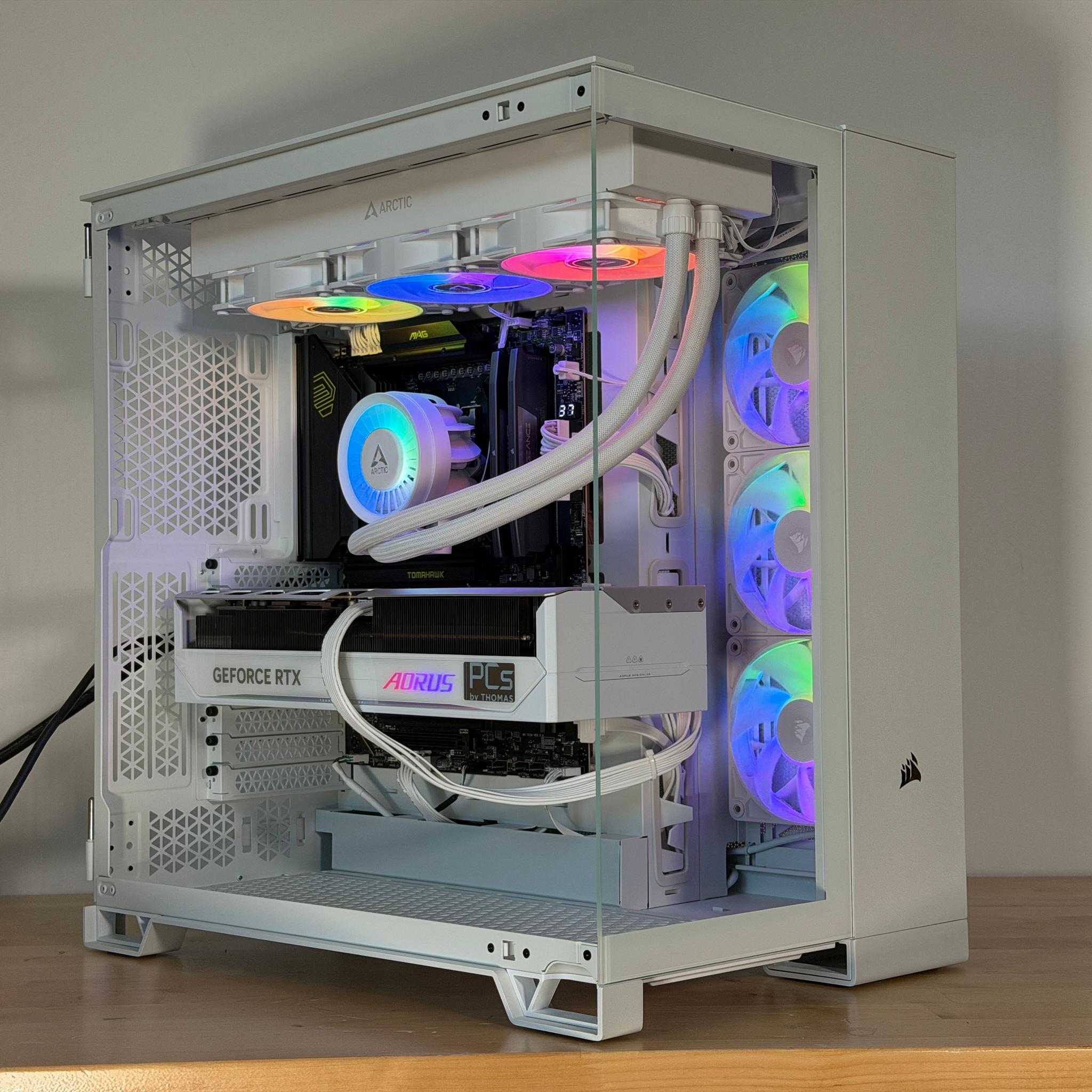 RTX 5080 Aorus Master Ryzen 7 9800x3d Gaming PC