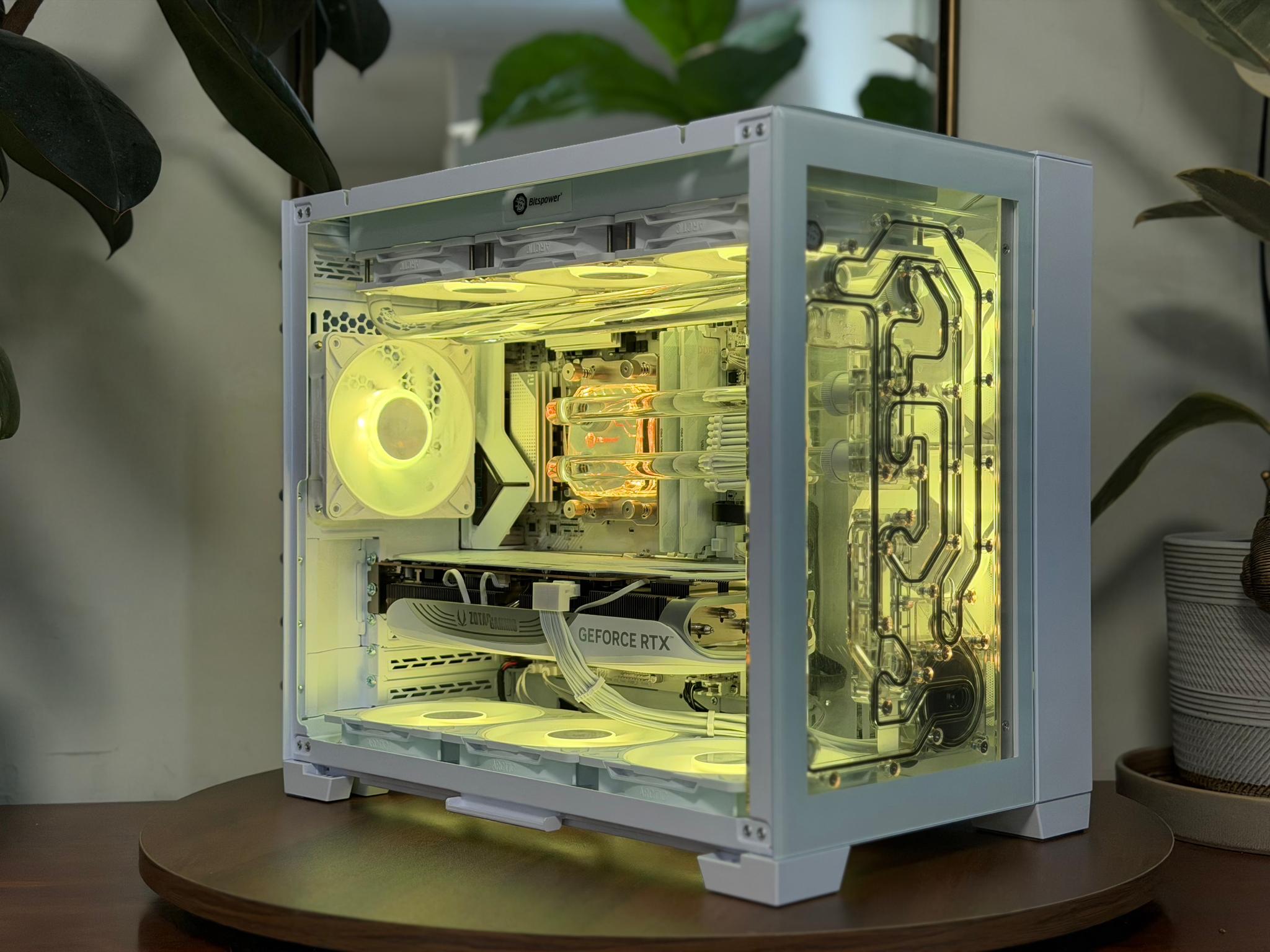 RTX 4080 | Ryzen 7 7800X3D | 32GB DDR5 | B850M | 2TB Gen4 SSD | 850W SFX Custom Loop